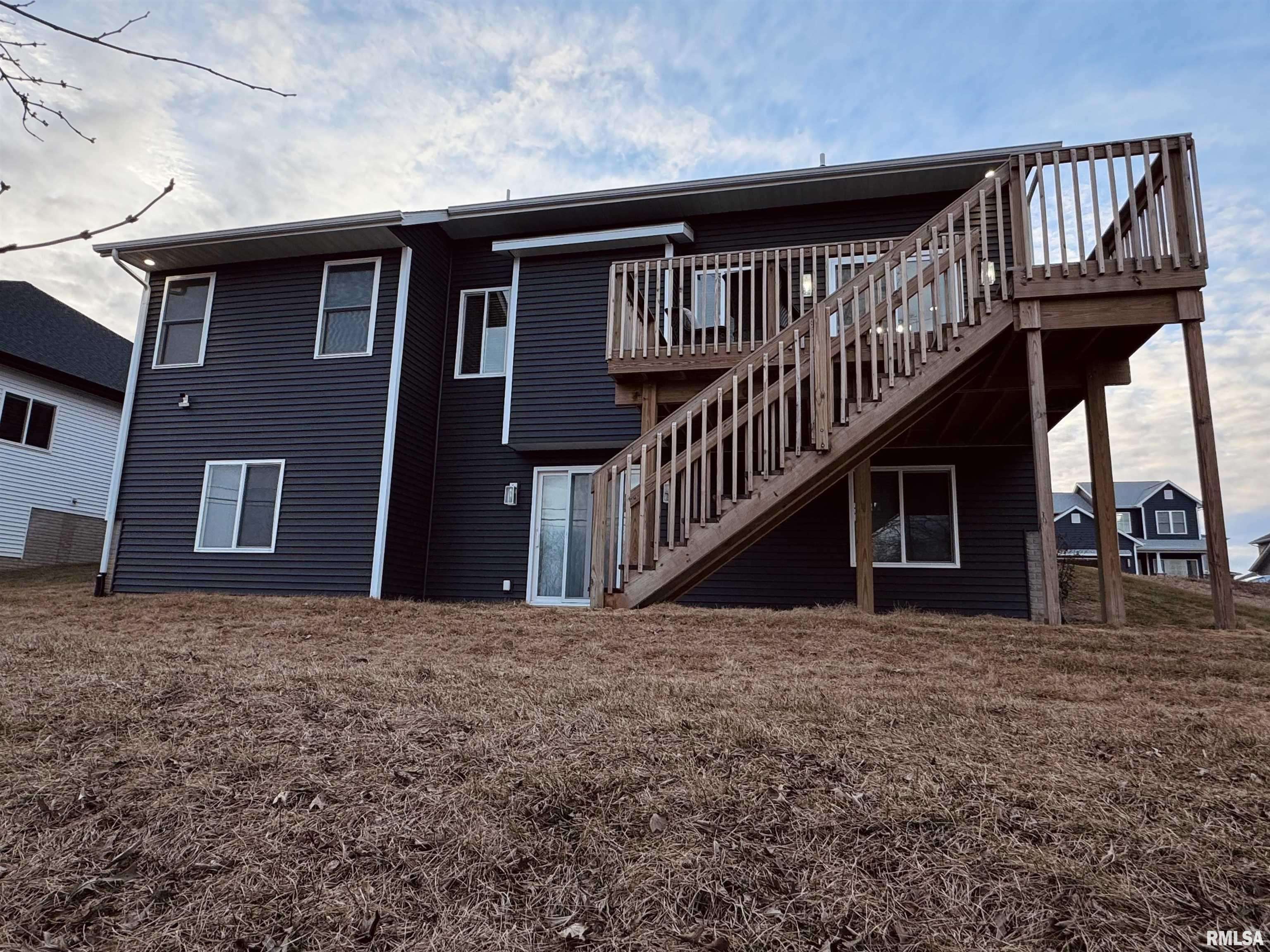 Davenport, IA 52806,3717 JOYCE LN
