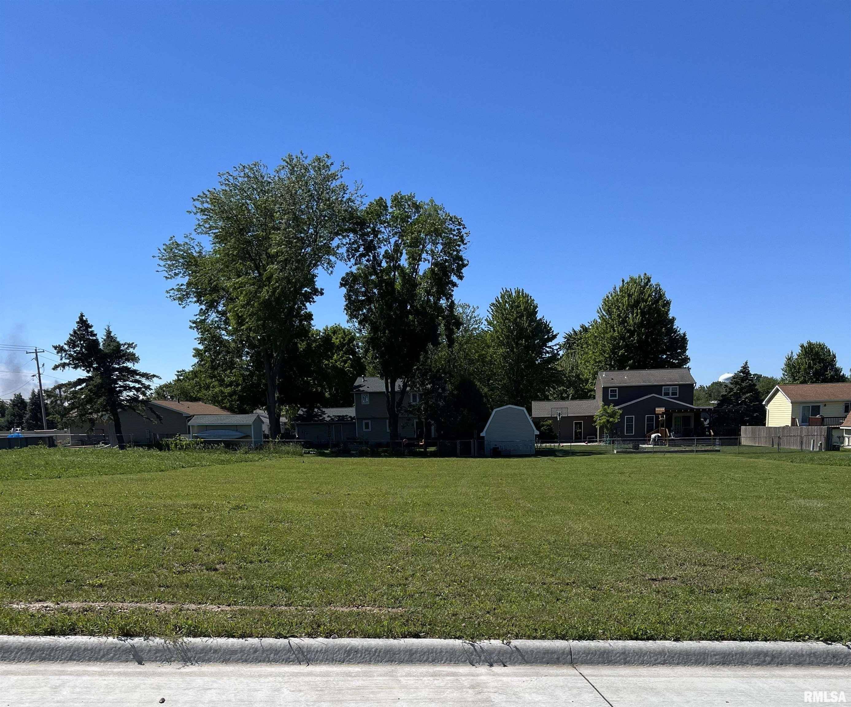 Clinton, IA 52732,1813 Zara Trace ST