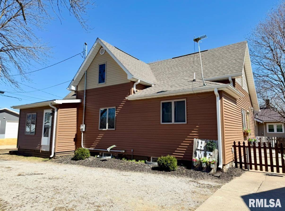 Charlotte, IA 52731,109 MAIN ST