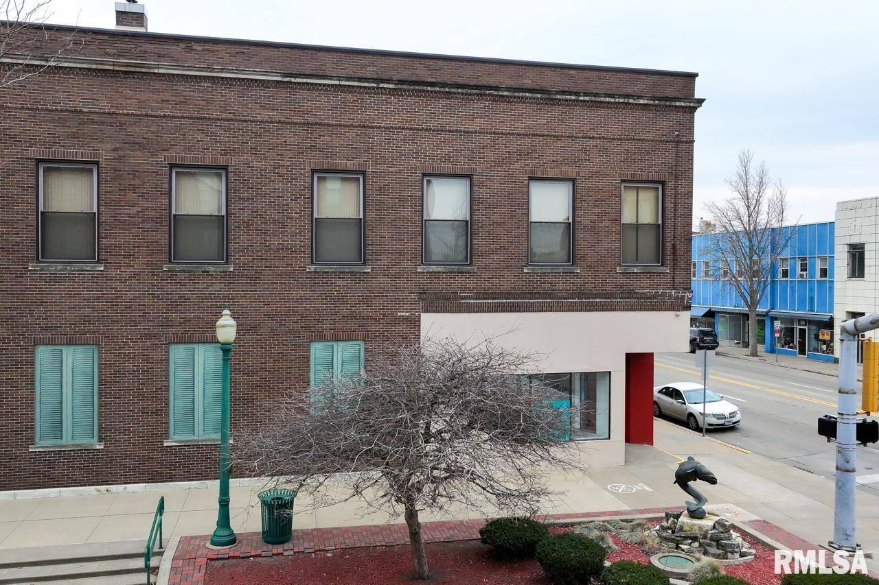 Clinton, IA 52732,501 S 2ND ST