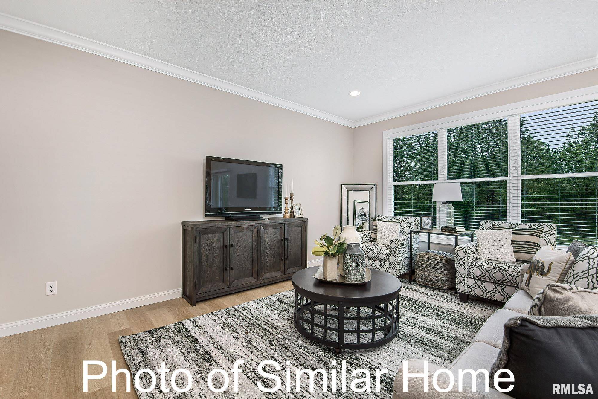 Bettendorf, IA 52722,3814 ORCHARD DR
