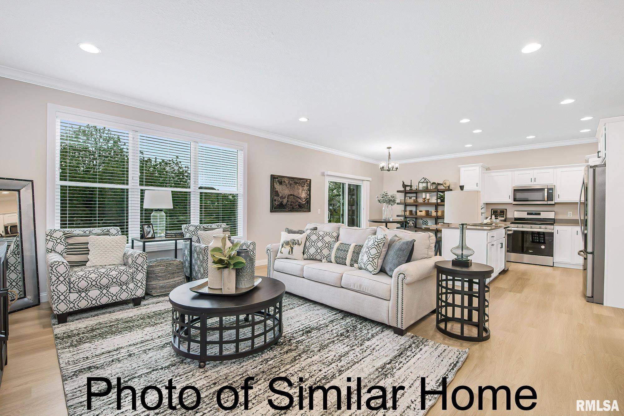 Bettendorf, IA 52722,3814 ORCHARD DR