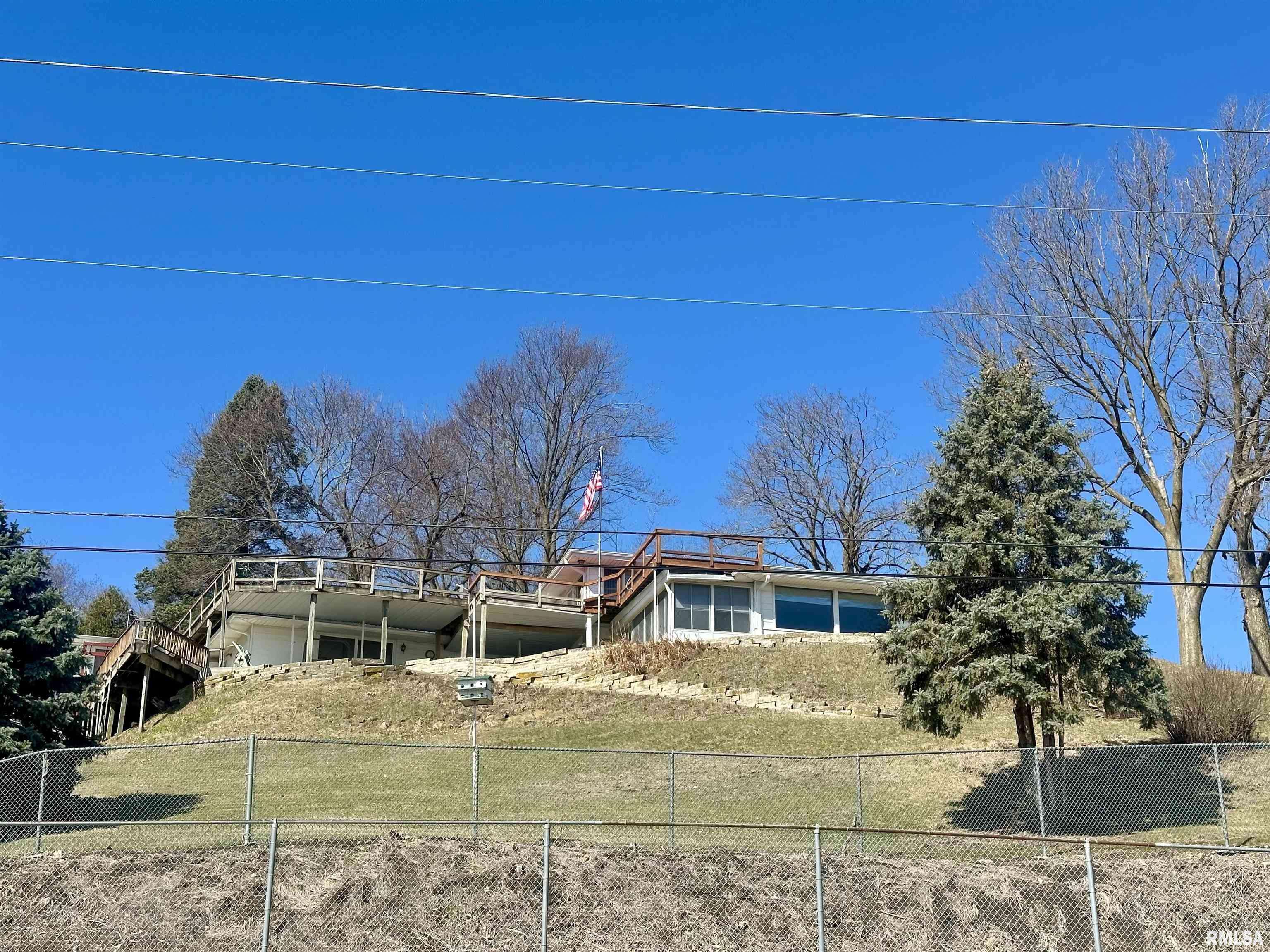 Clinton, IA 52732,3307 GARFIELD ST