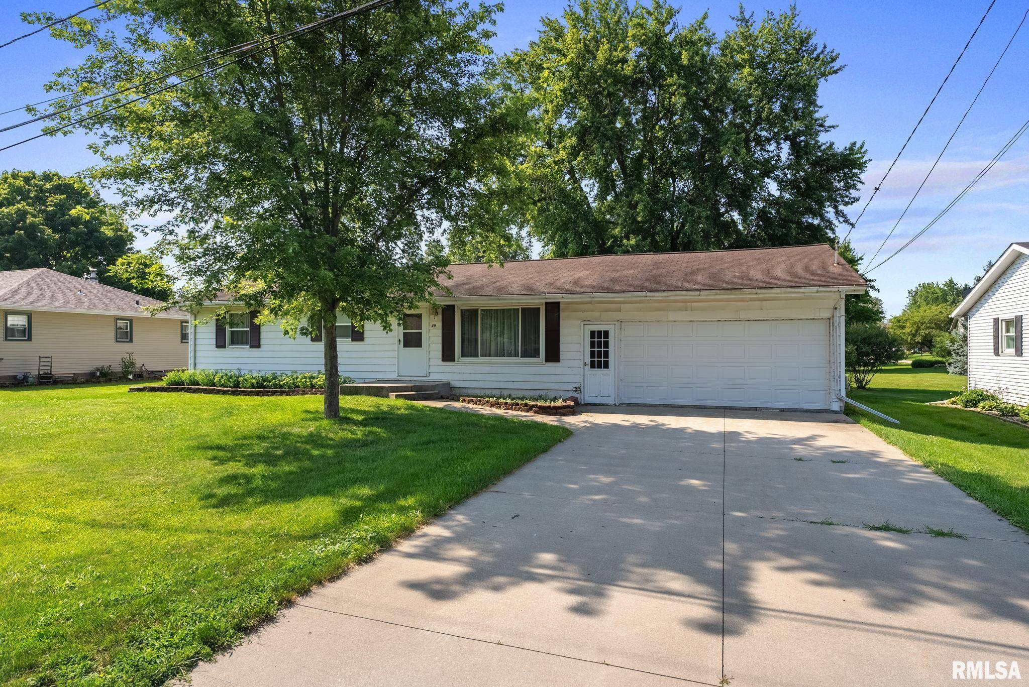 Atkinson, IL 61235,411 MARGARET ST