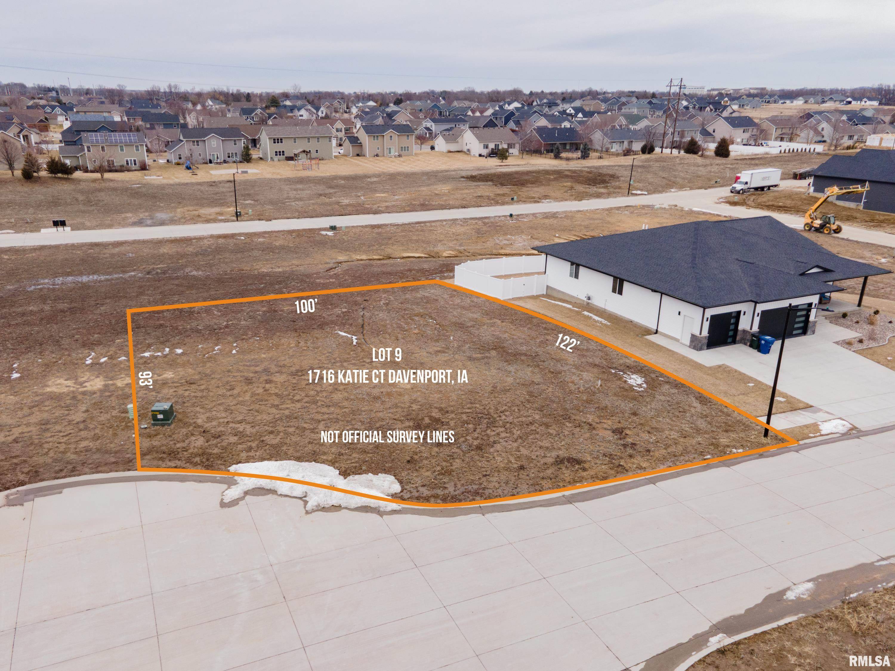 Davenport, IA 52807,1716 KATIE CT