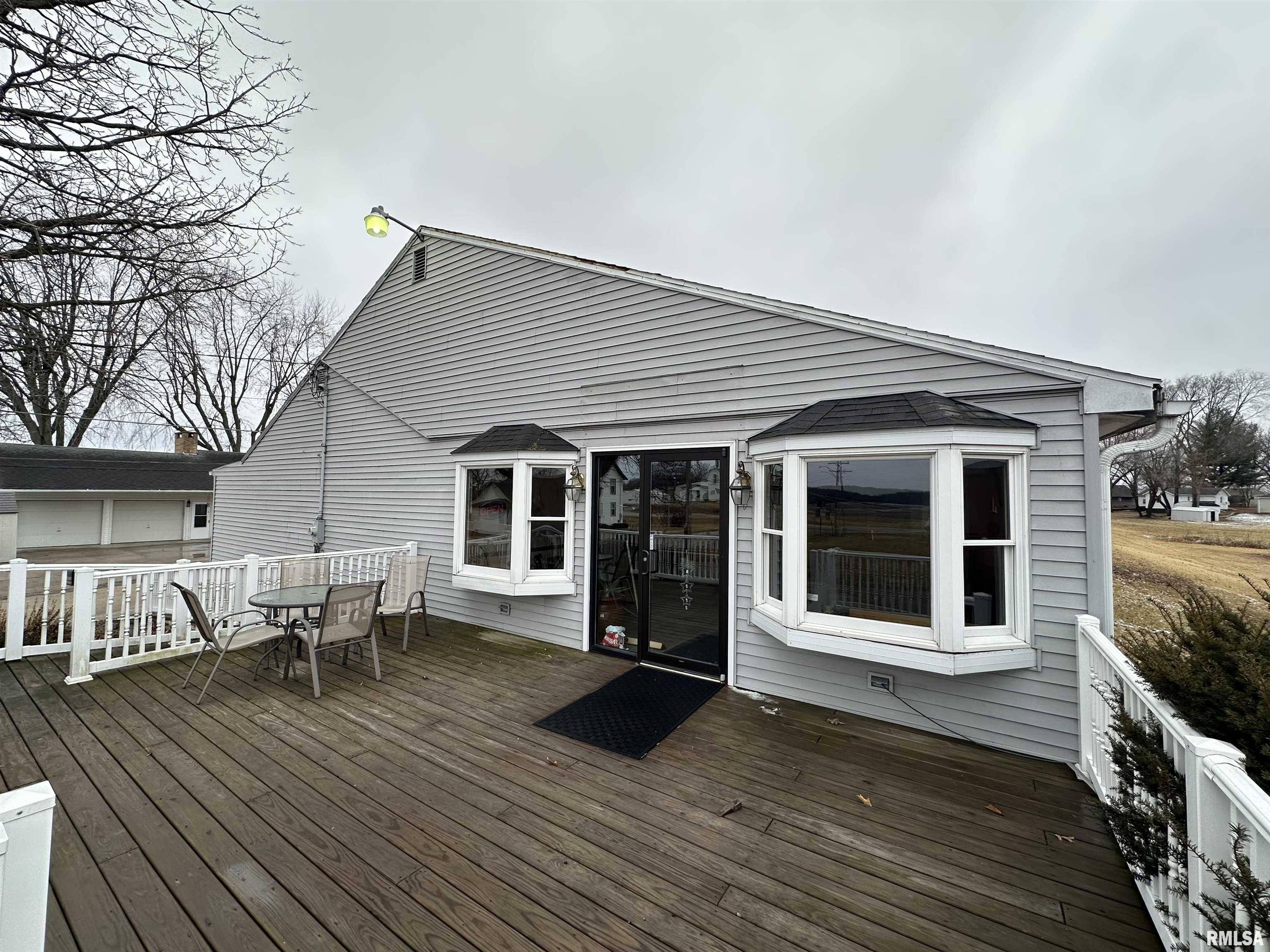 Prophetstown, IL 61277,3 VICTORIA DR