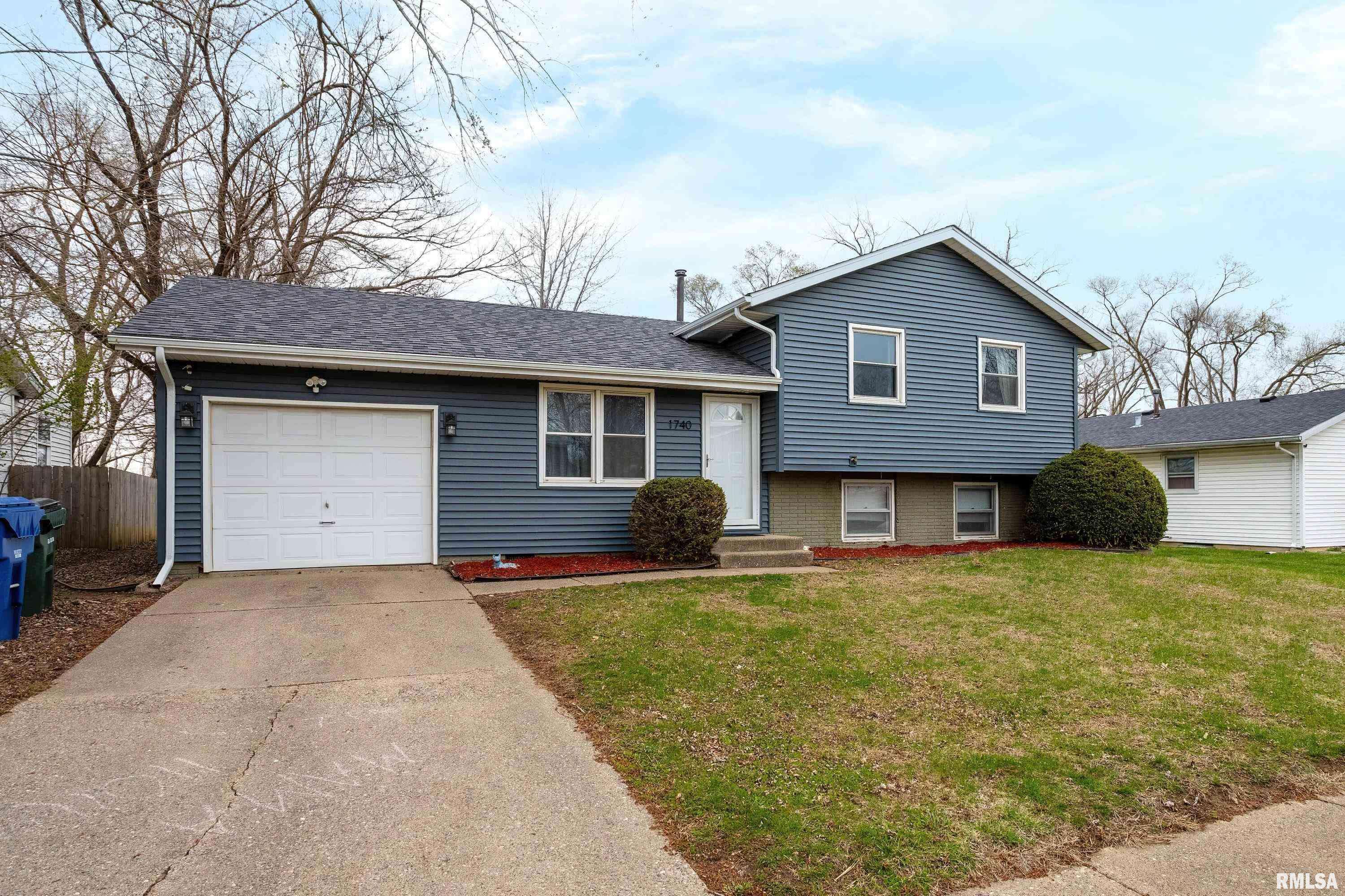 Davenport, IA 52806,1740 W 55TH ST