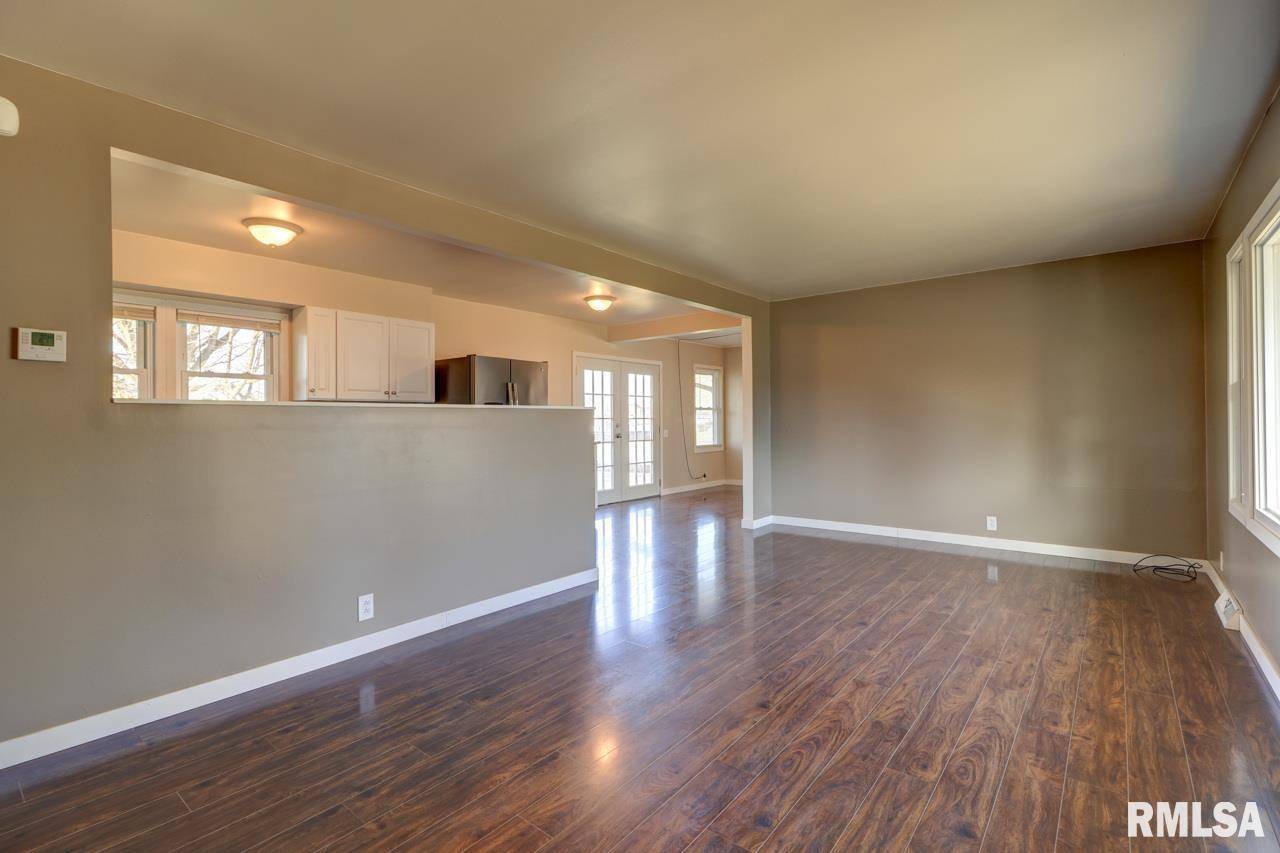 Morrison, IL 61270,307 E WINFIELD ST