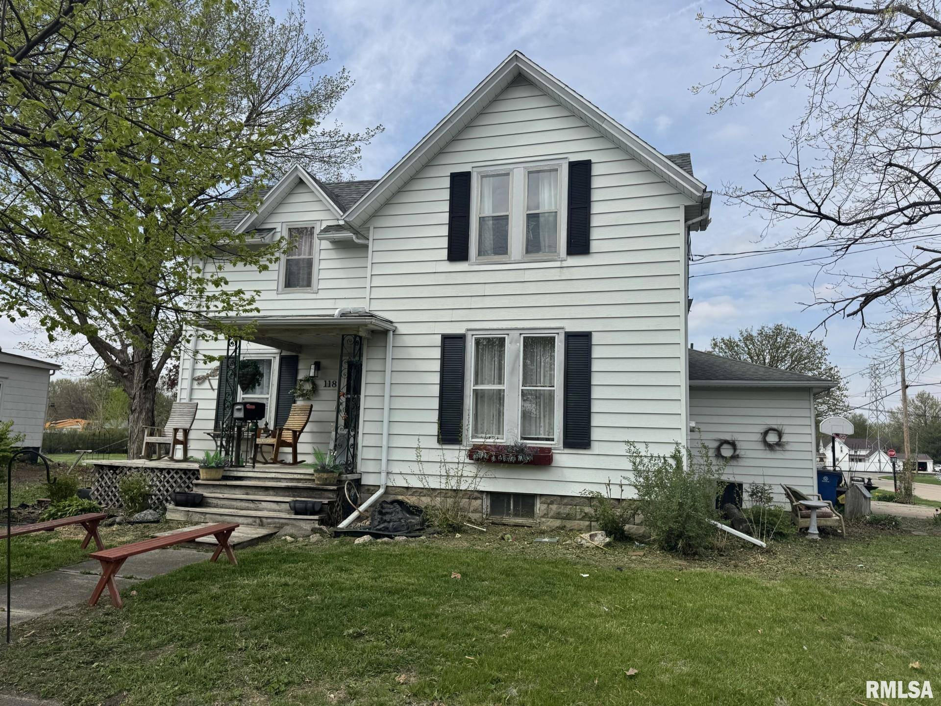 Galva, IL 61434,118 NE 1ST ST