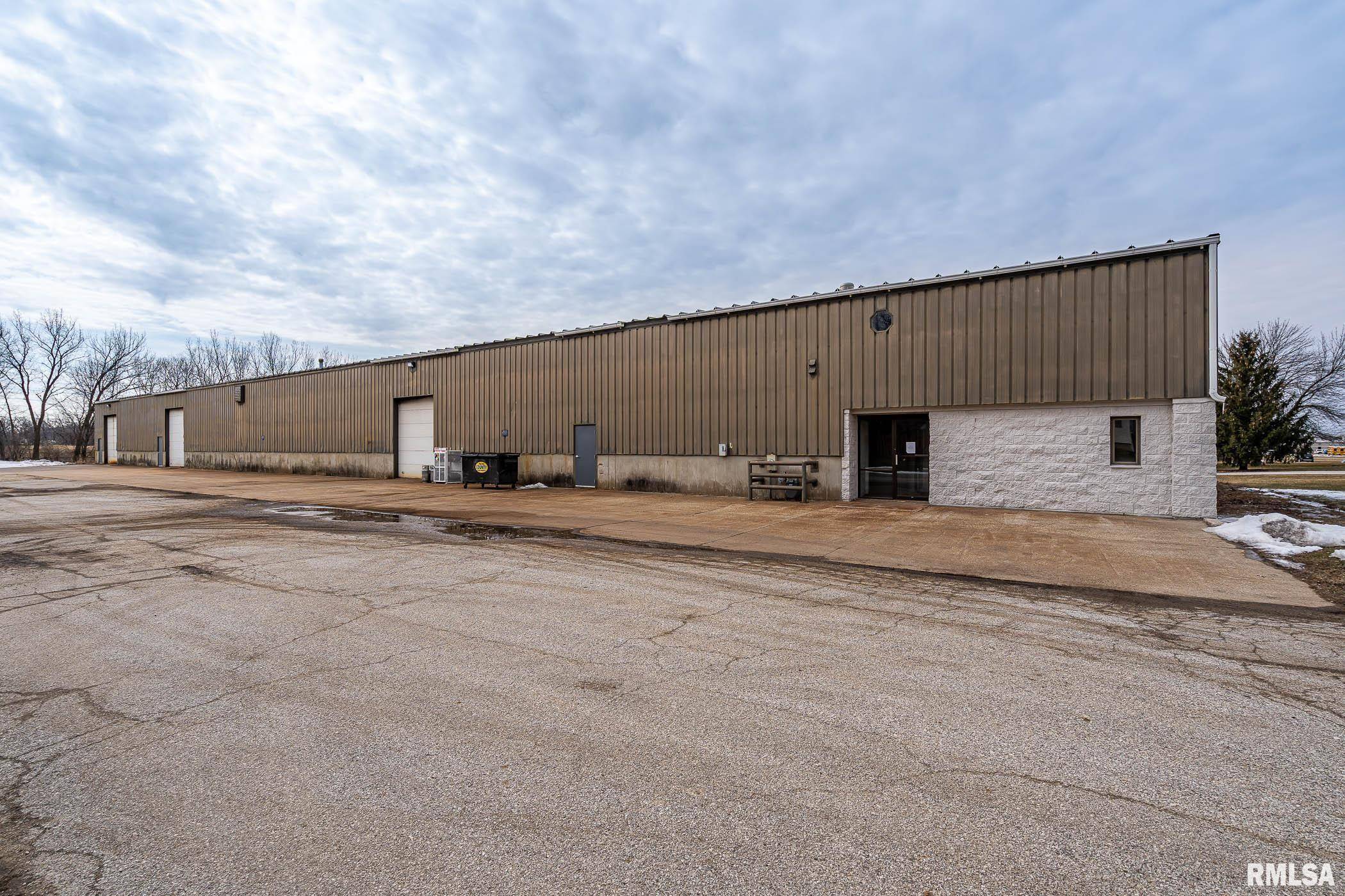 East Moline, IL 61244,3660 MORTON DR