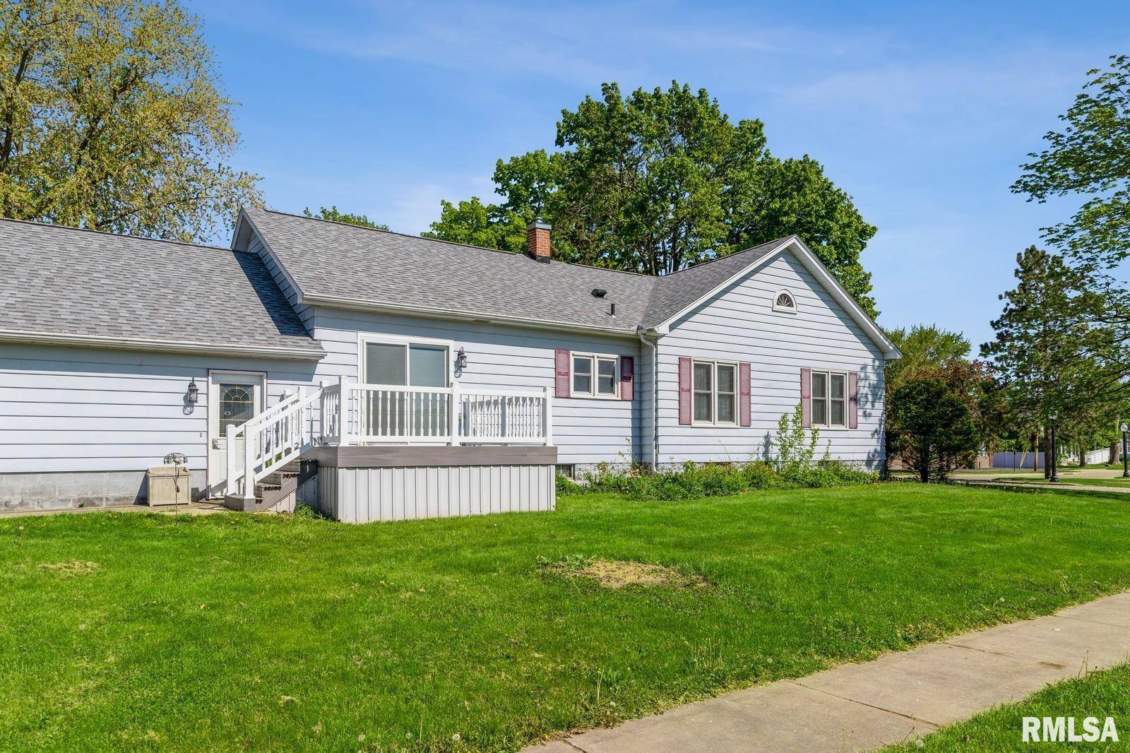 Geneseo, IL 61254,203 E PARK ST