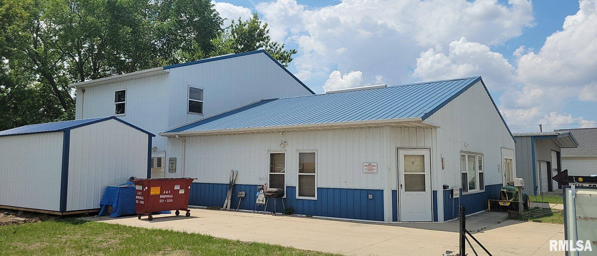 De Witt, IA 52742,503 1ST ST