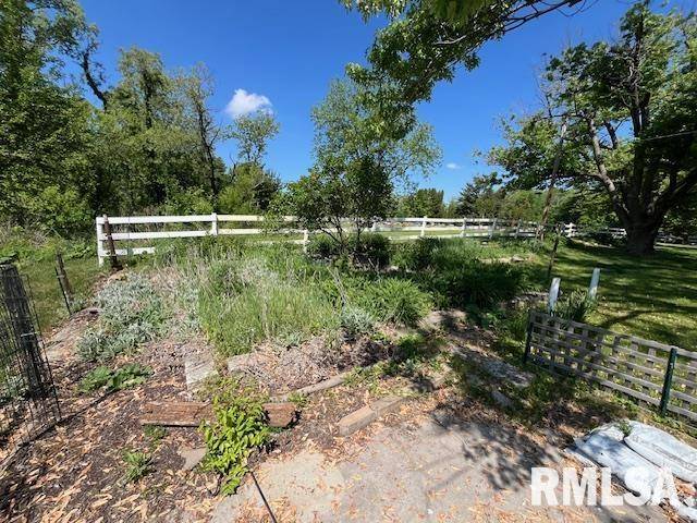Davenport, IA 52804,7 WAVERLY CT