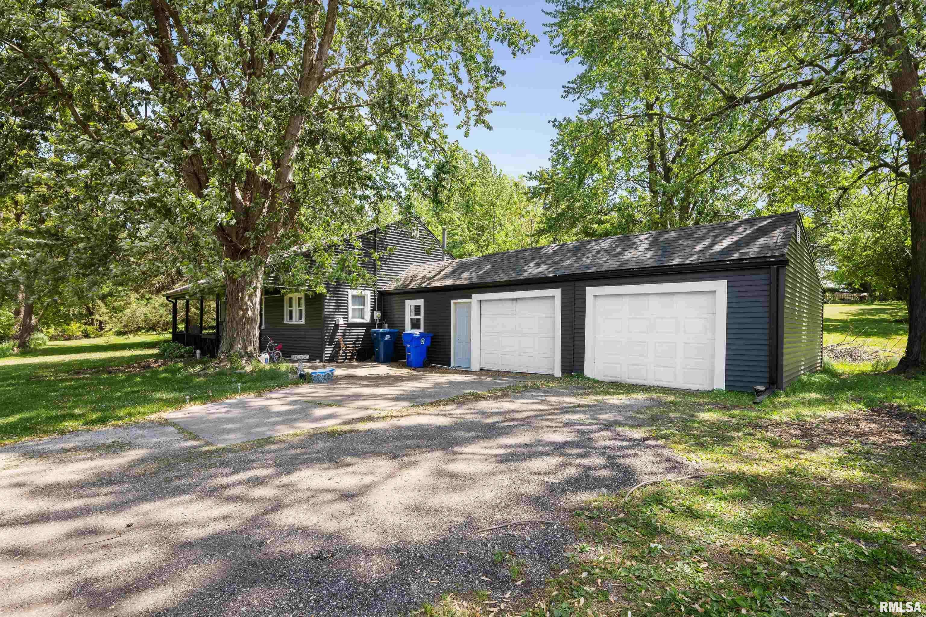 Kewanee, IL 61443,237 W MILL ST
