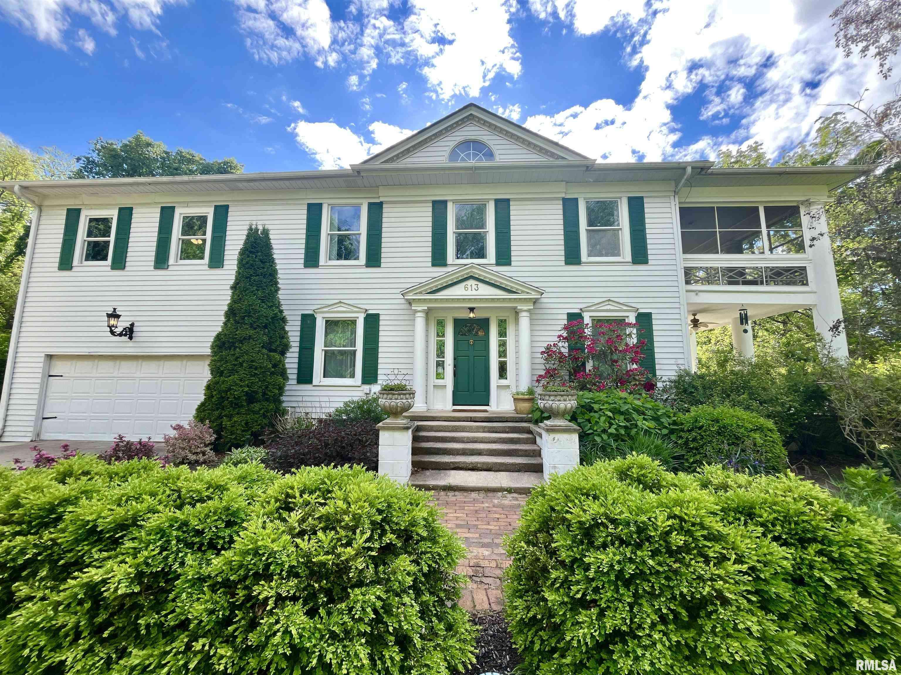 Morrison, IL 61270,613 N ORANGE ST