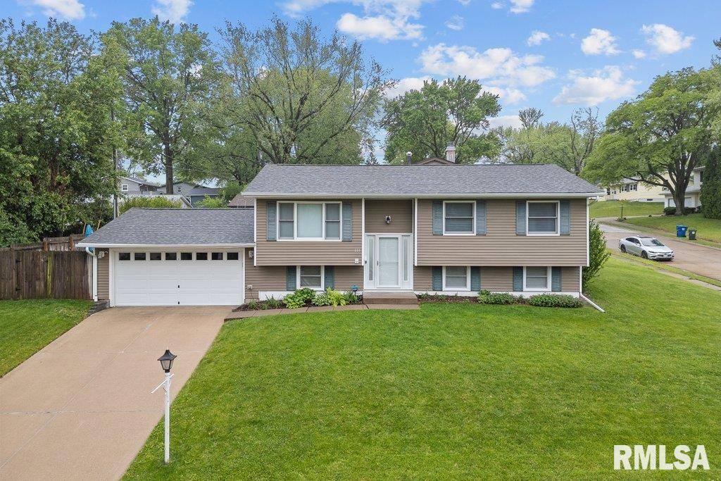 Davenport, IA 52806,237 COLONY DR