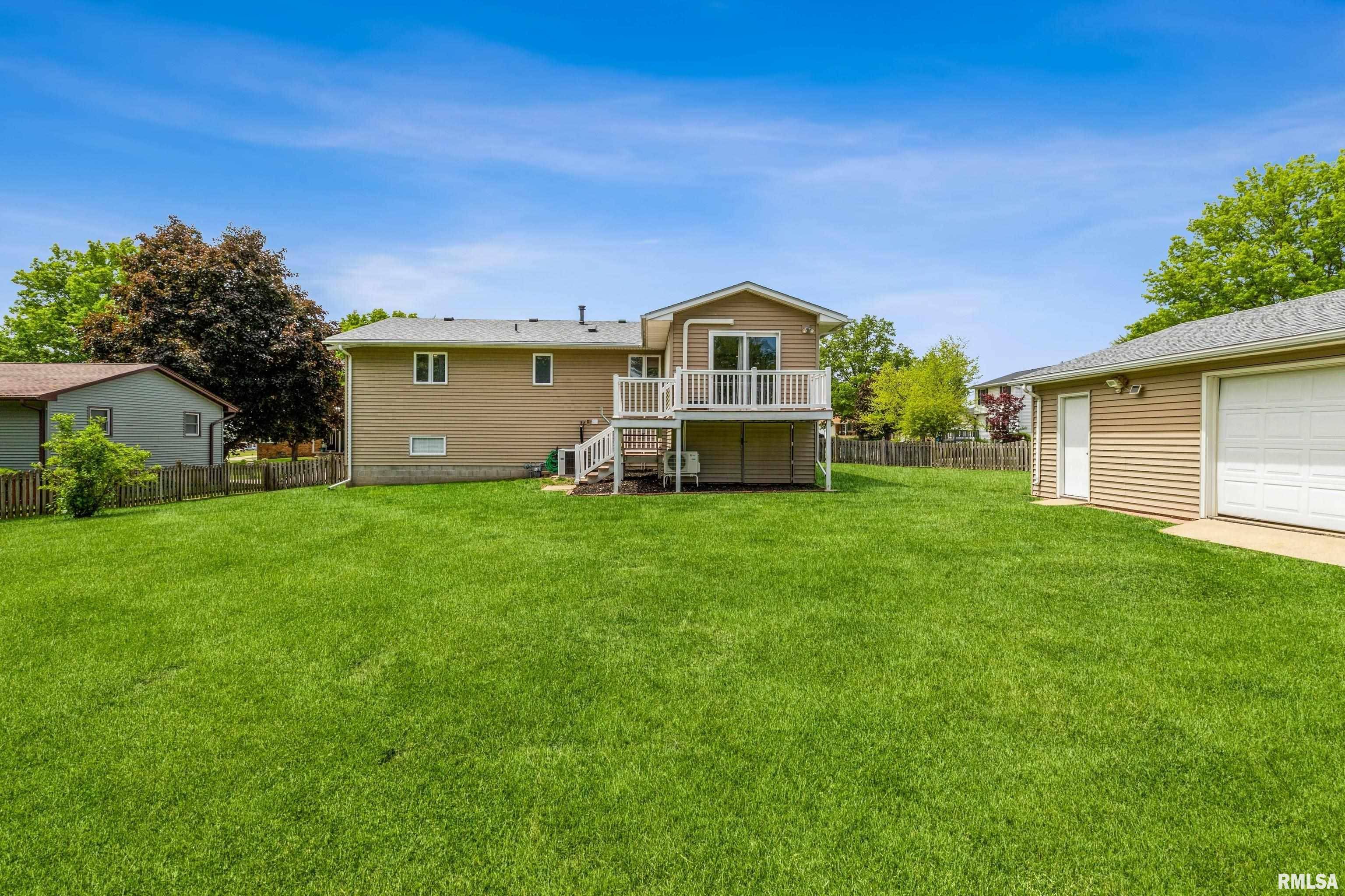 De Witt, IA 52742,1408 ROYAL OAK CT