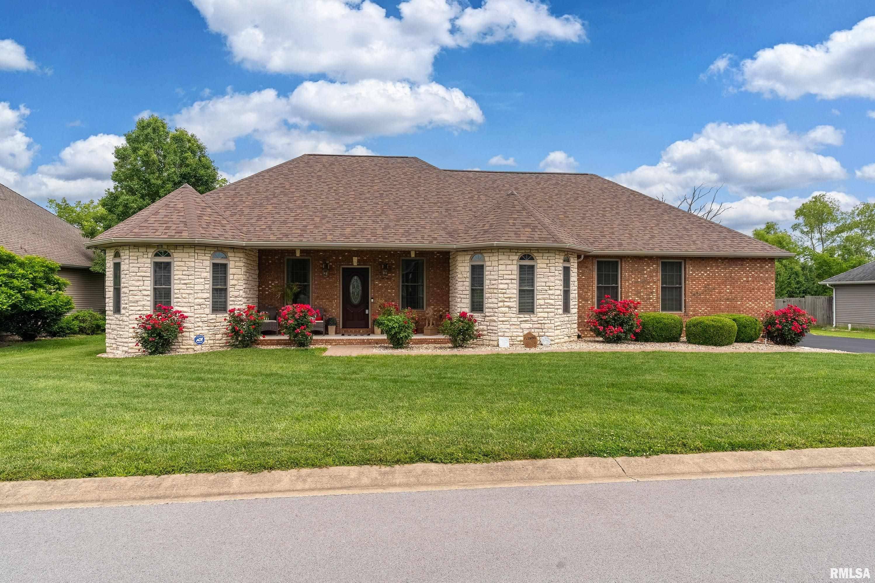 Marion, IL 62959,1701 Dew Drop DR