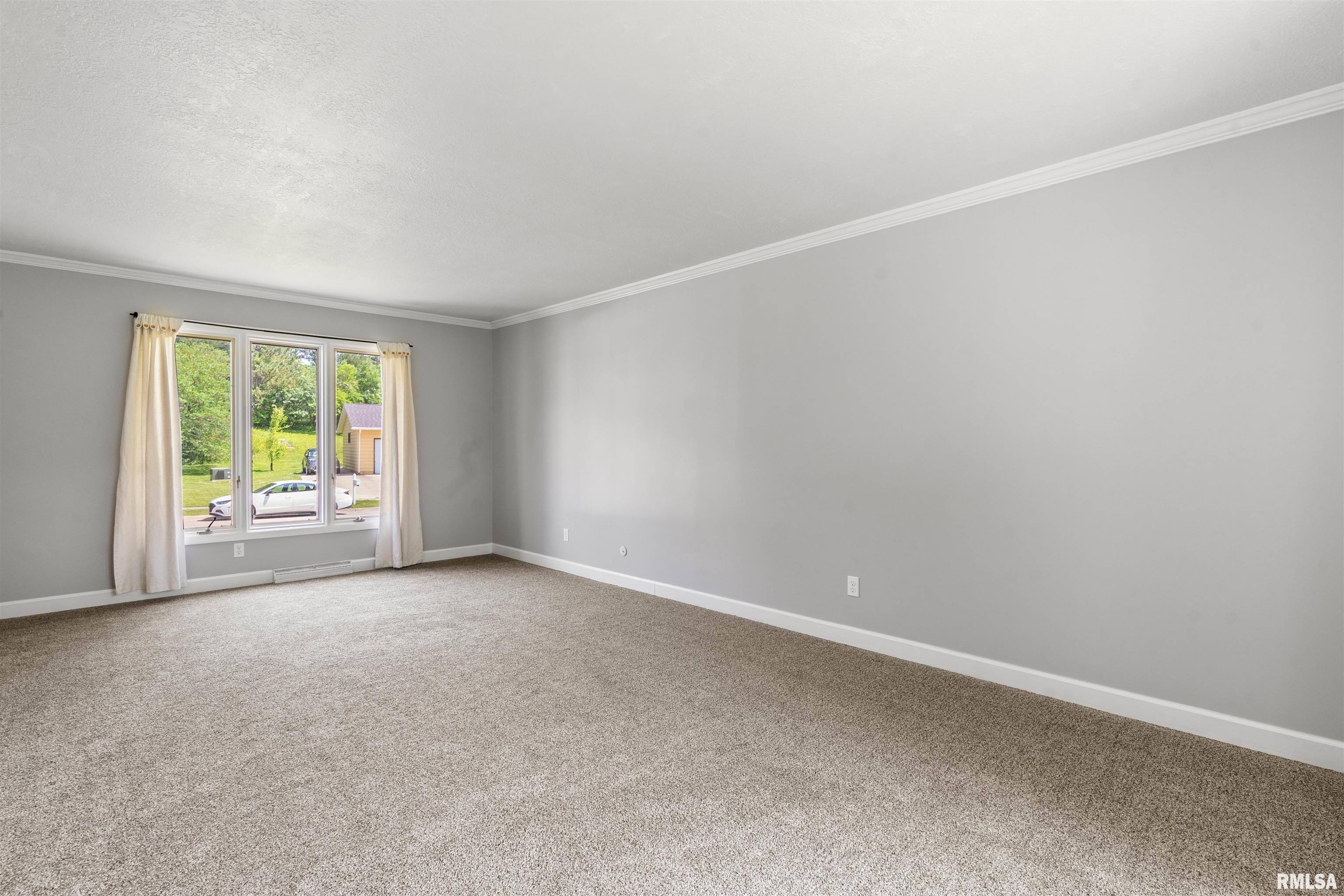 Bettendorf, IA 52722,1312 TERRACE PARK DR