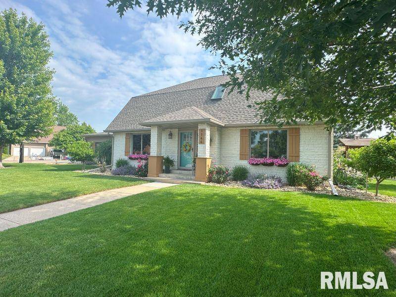 De Witt, IA 52742,1144 BROOKVIEW DR