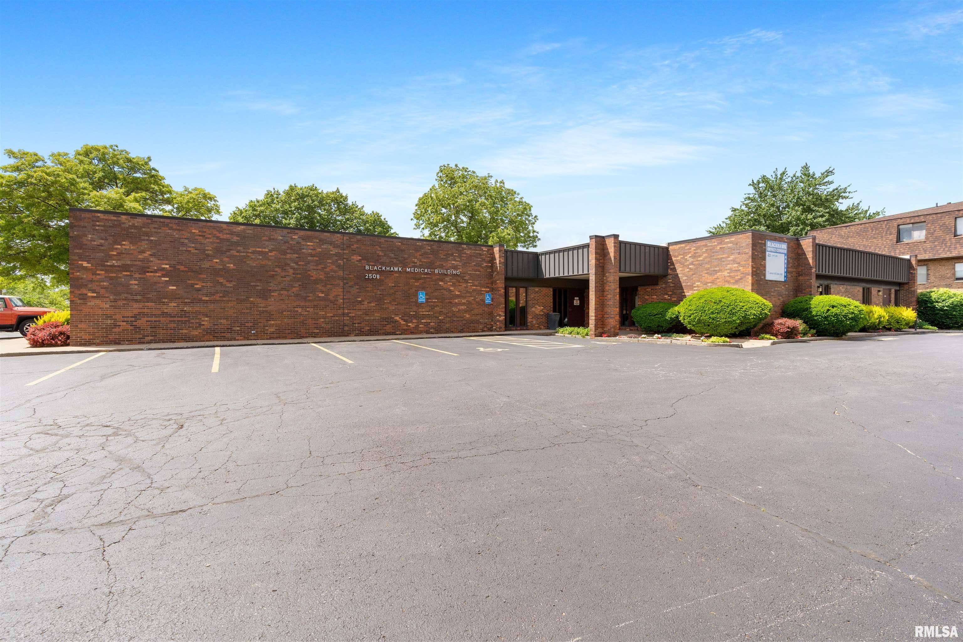 Rock Island, IL 61201,2508 25TH ST #Suite A