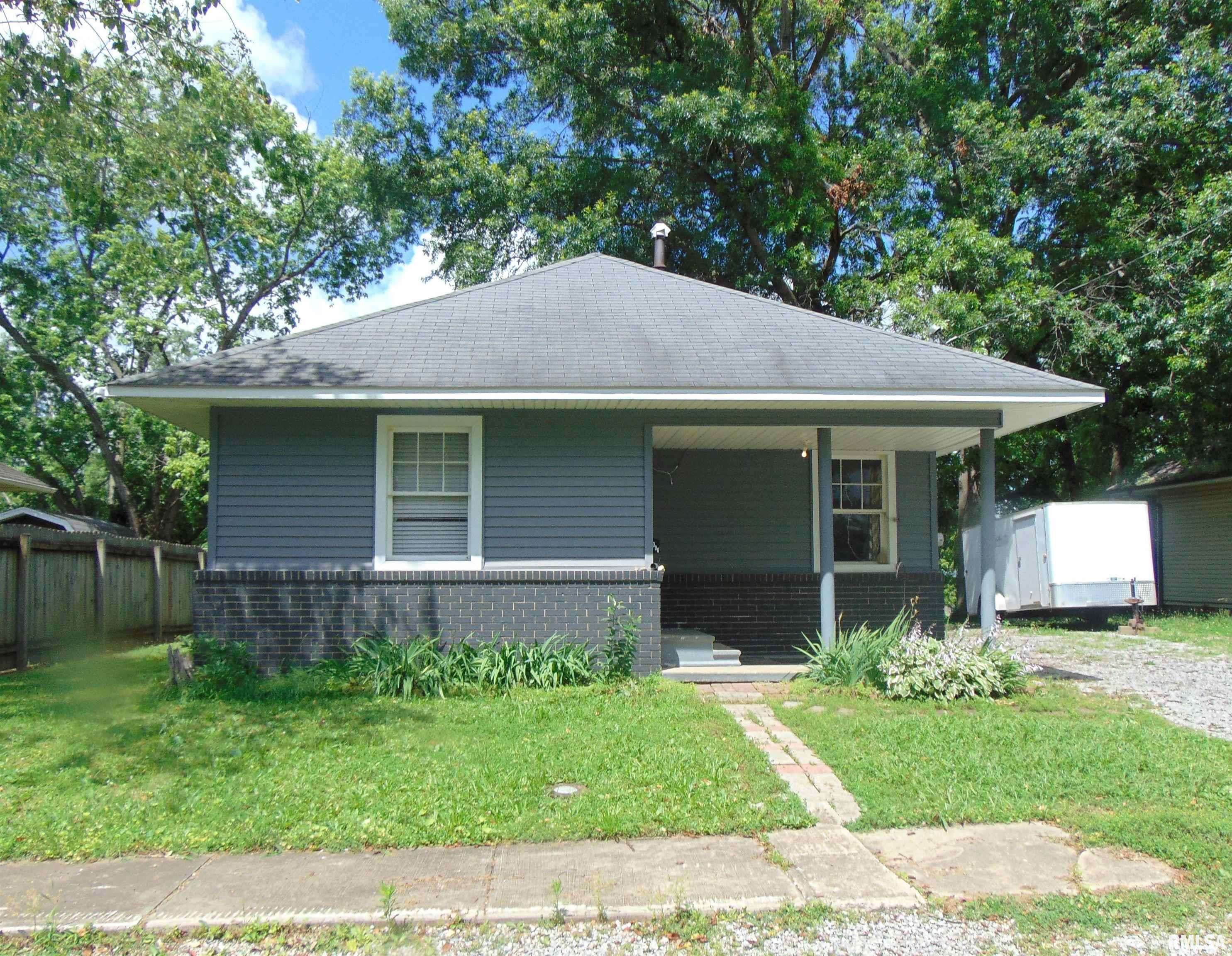 Johnston City, IL 62959,1306 NEWTON AVE