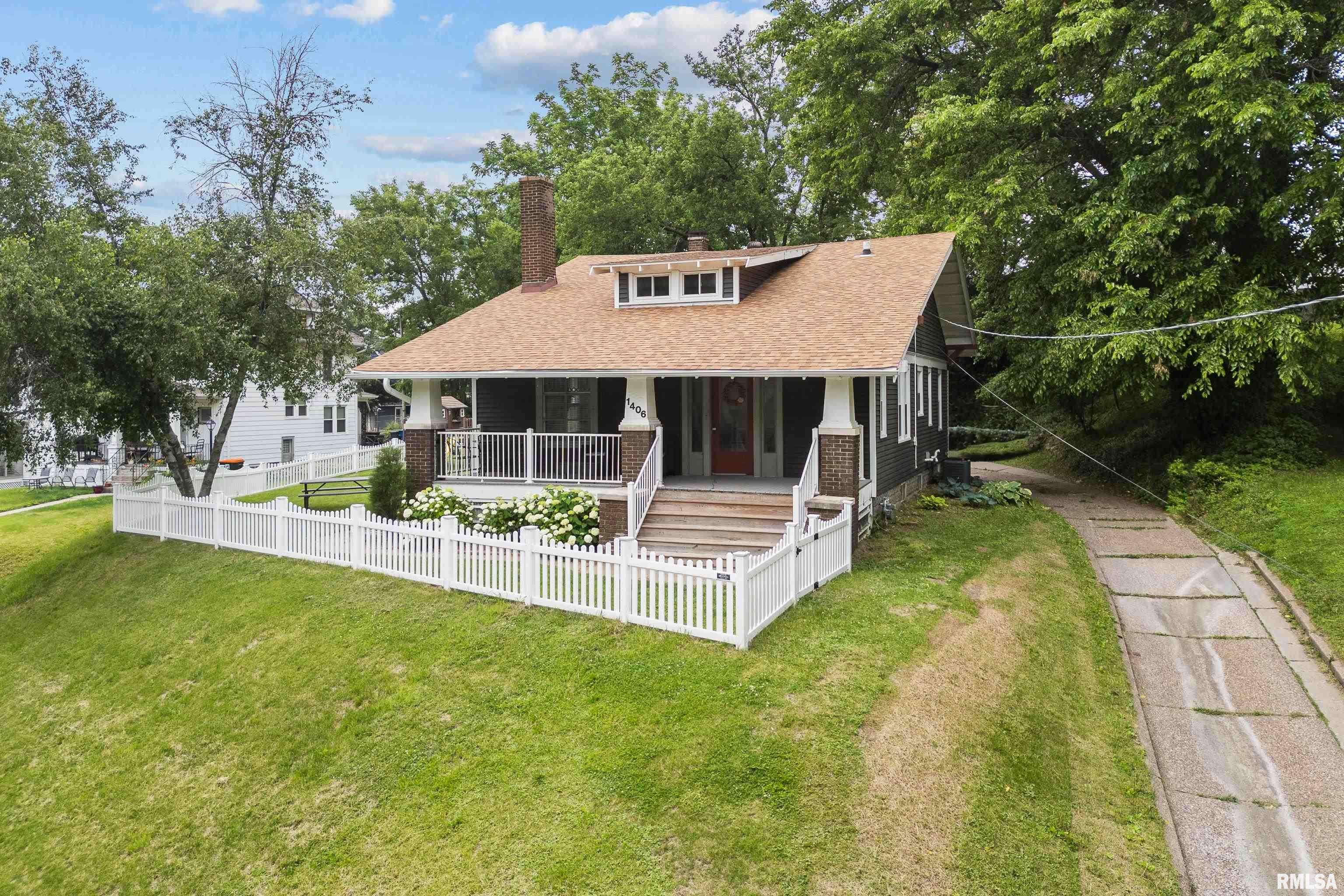 Davenport, IA 52803,1406 JERSEY RIDGE RD