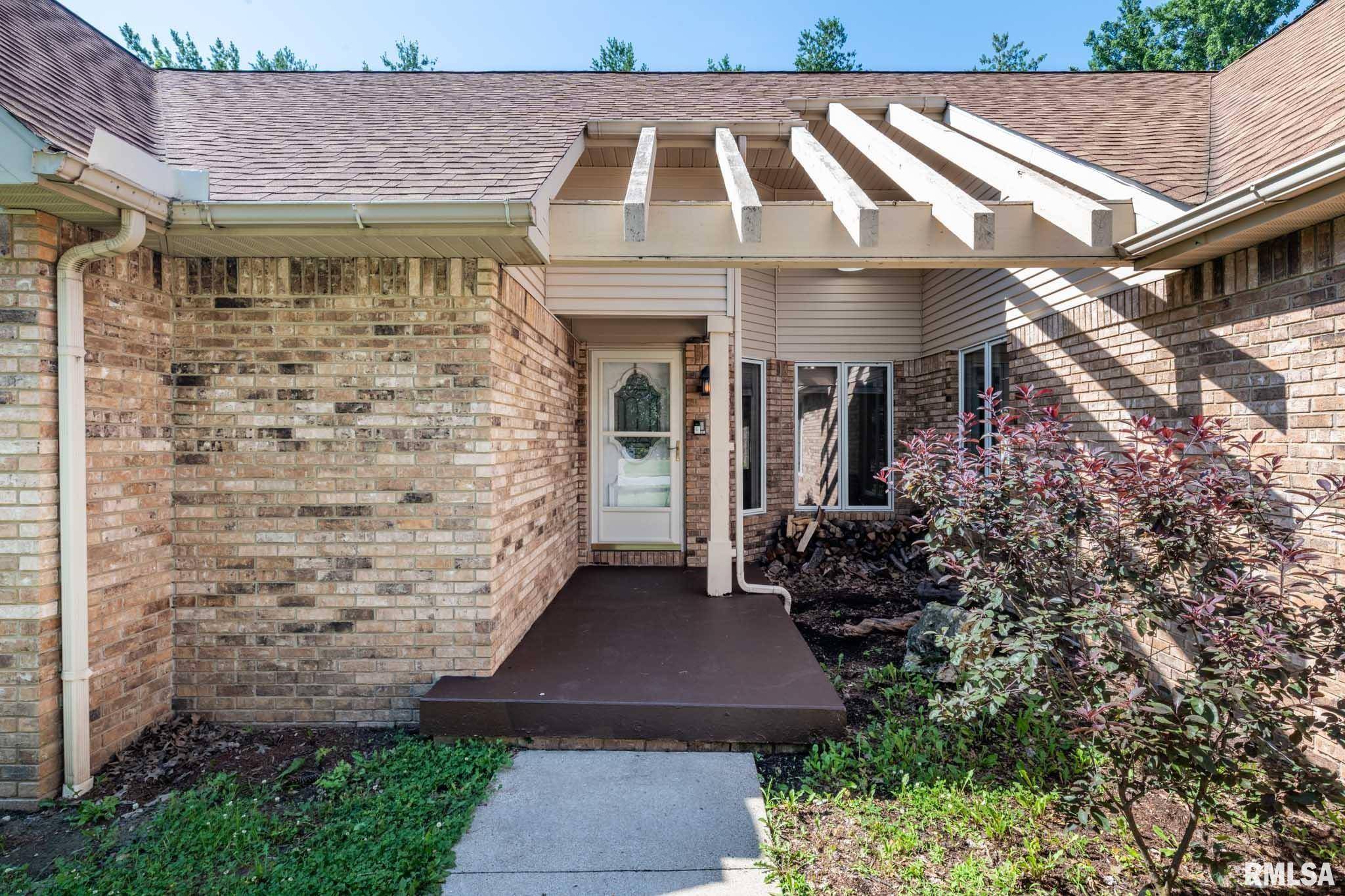 Marion, IL 62959,901 E GREGORY AVE