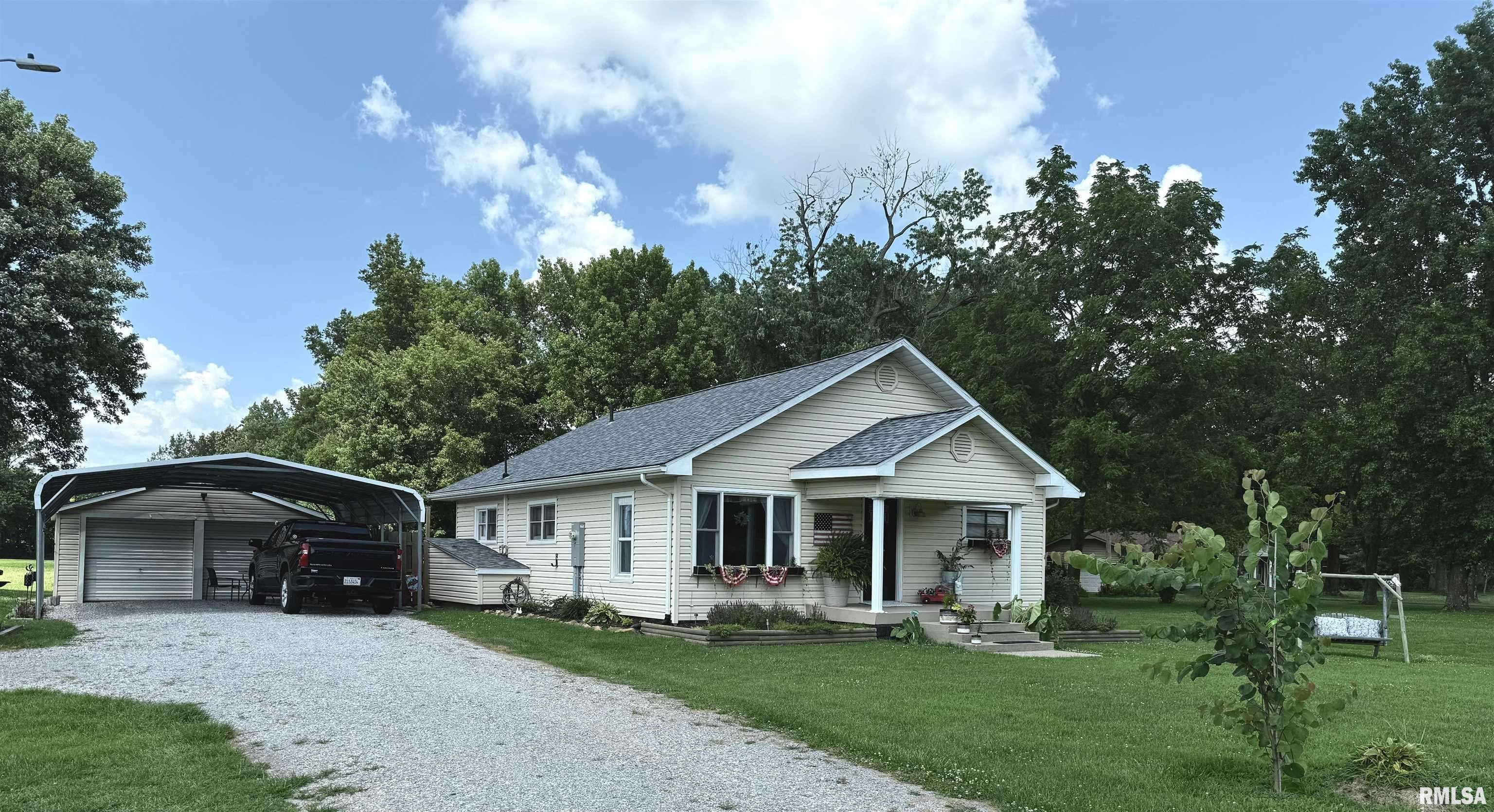 West Frankfort, IL 62896,9875 Highway 149