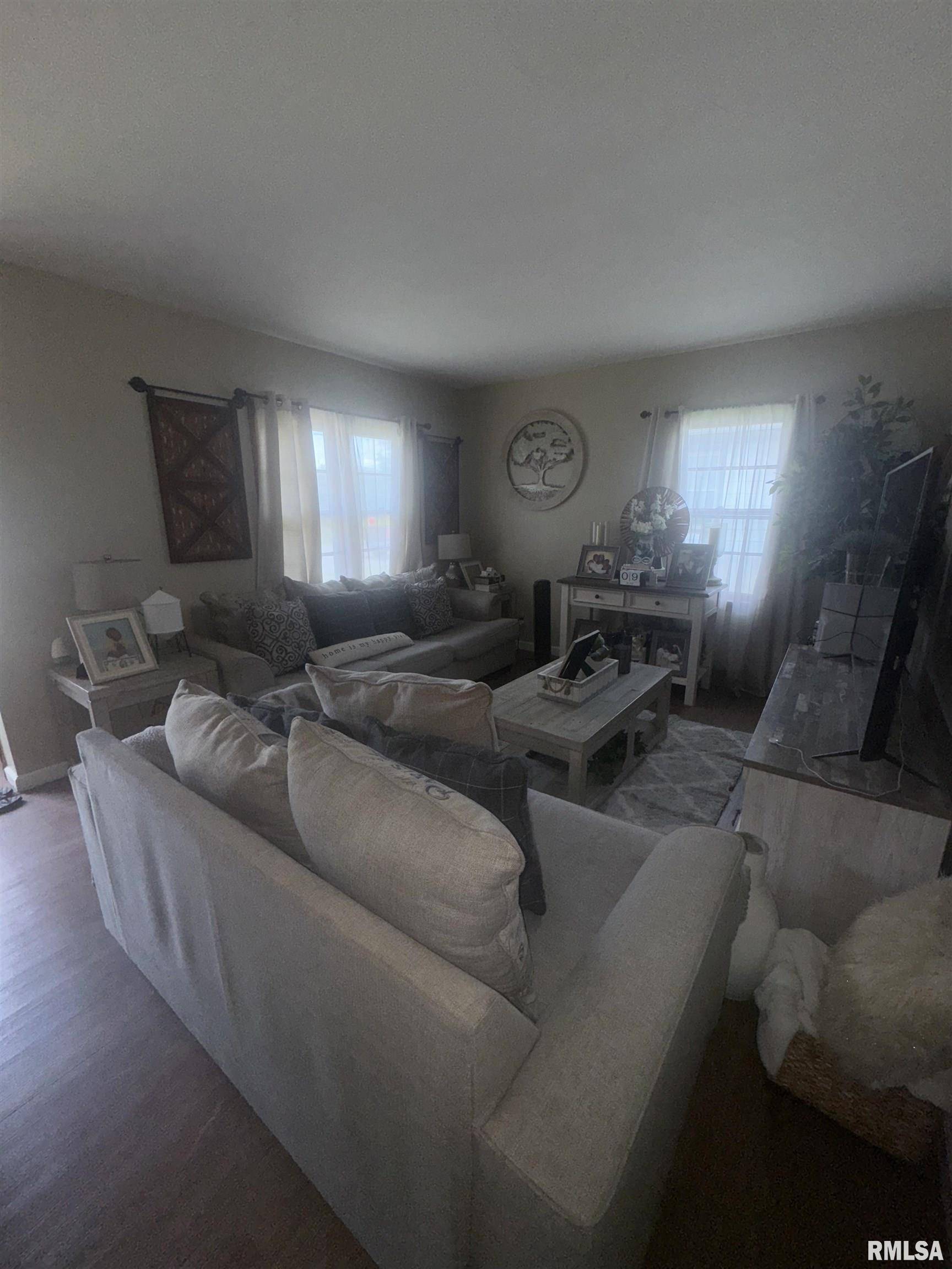 Davenport, IA 52803,1239 E DOVER CT