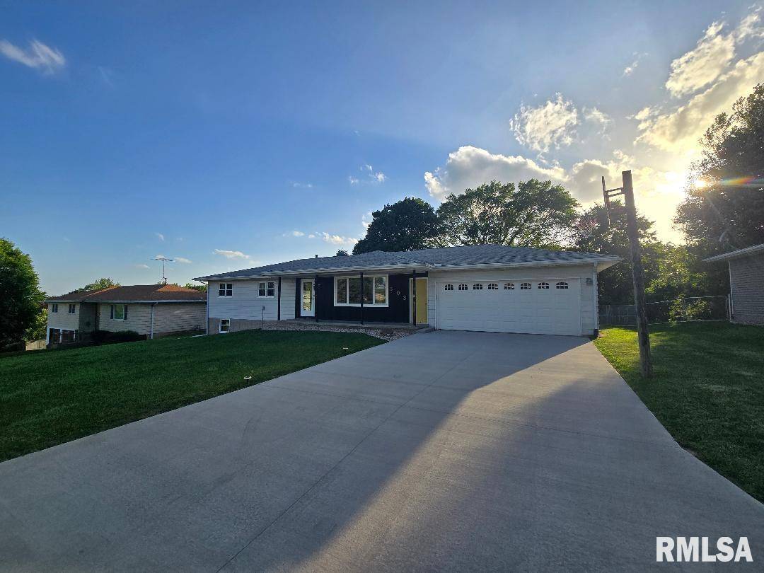 Morrison, IL 61270,303 SCENIC ST