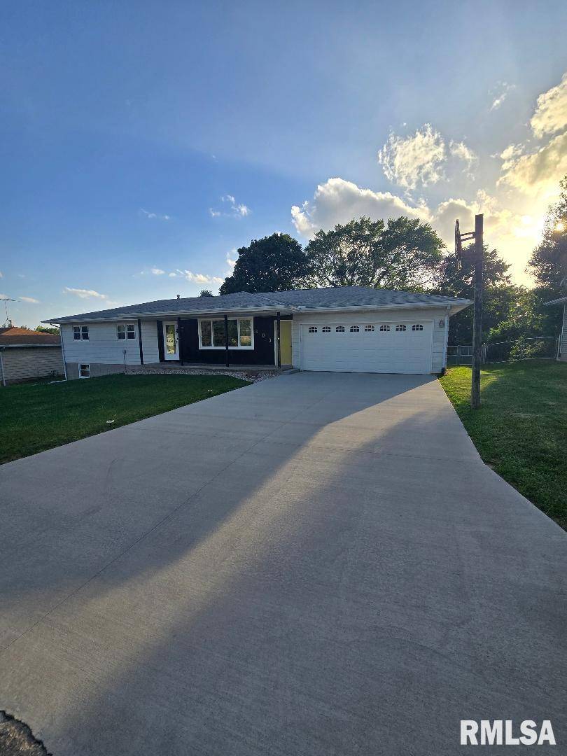 Morrison, IL 61270,303 SCENIC ST