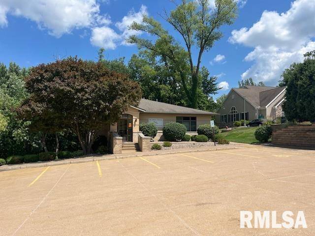 East Moline, IL 61244,310 46TH AVE