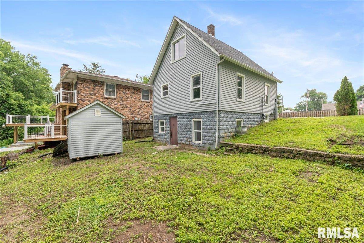 Moline, IL 61265,619 51ST ST