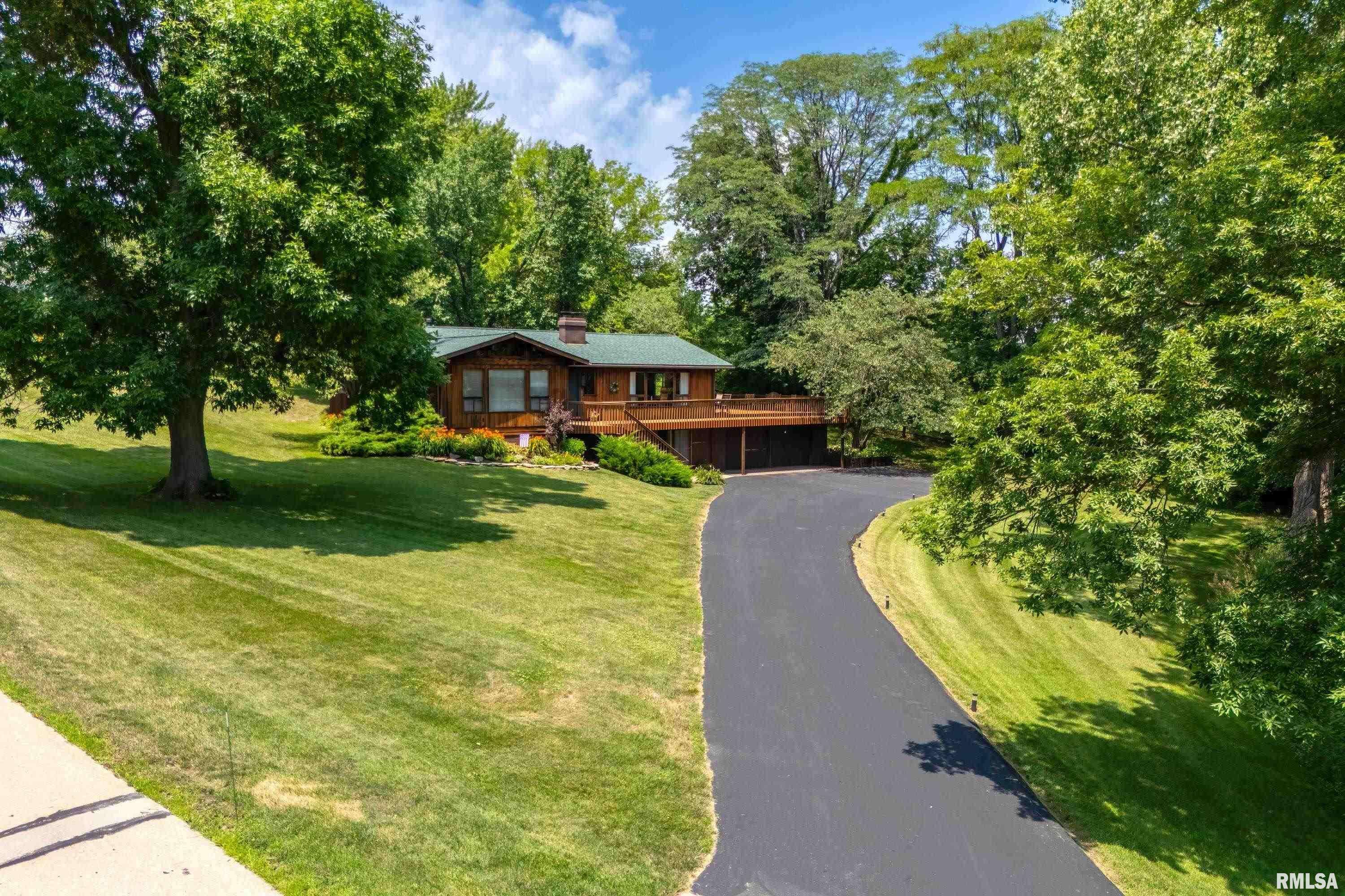 Le Claire, IA 52753,28002 230TH ST