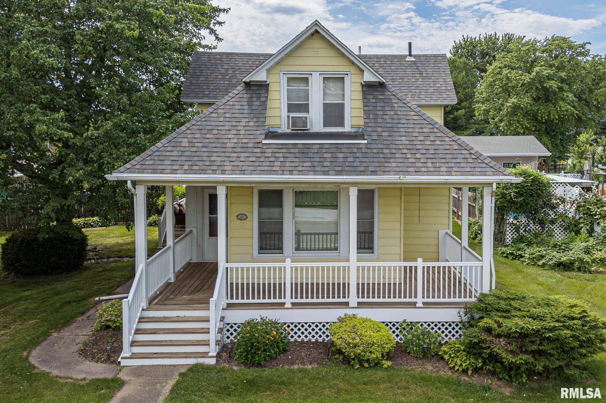 Long Grove, IA 52746,222 N 1ST ST