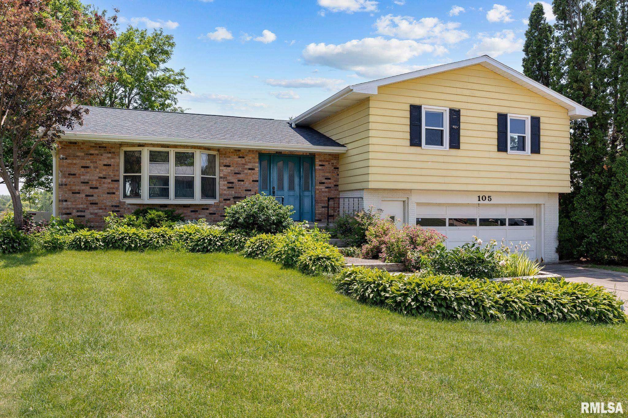 Tipton, IA 52772,105 PARKVIEW DR