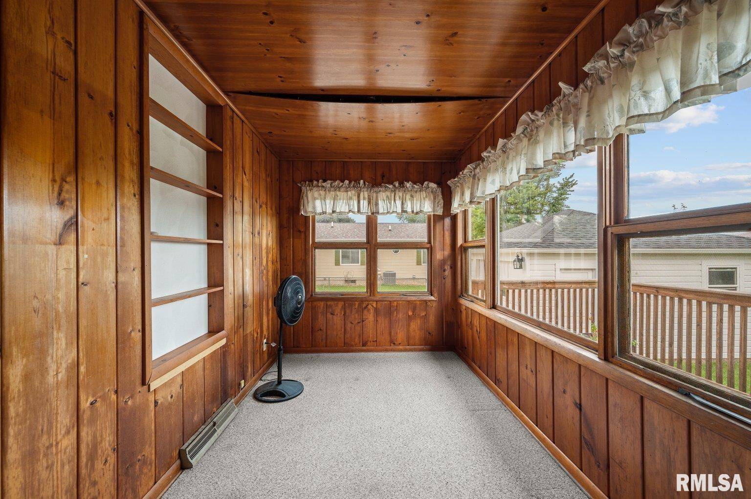 Orion, IL 61273,1305 6TH ST