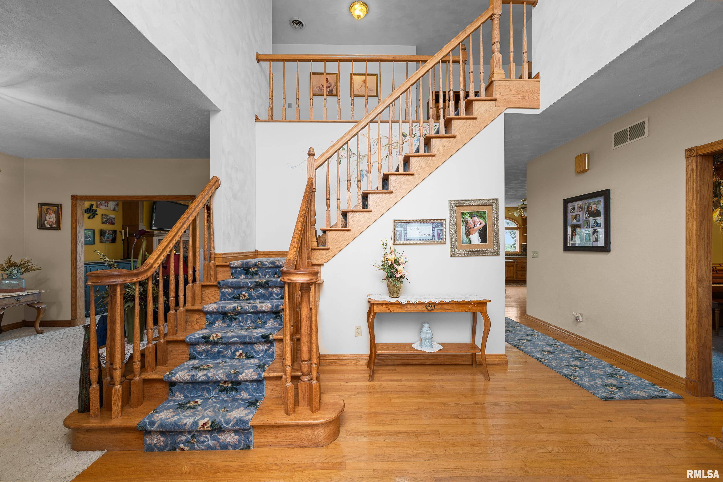 Galva, IL 61434,11554 Township Road 400 E