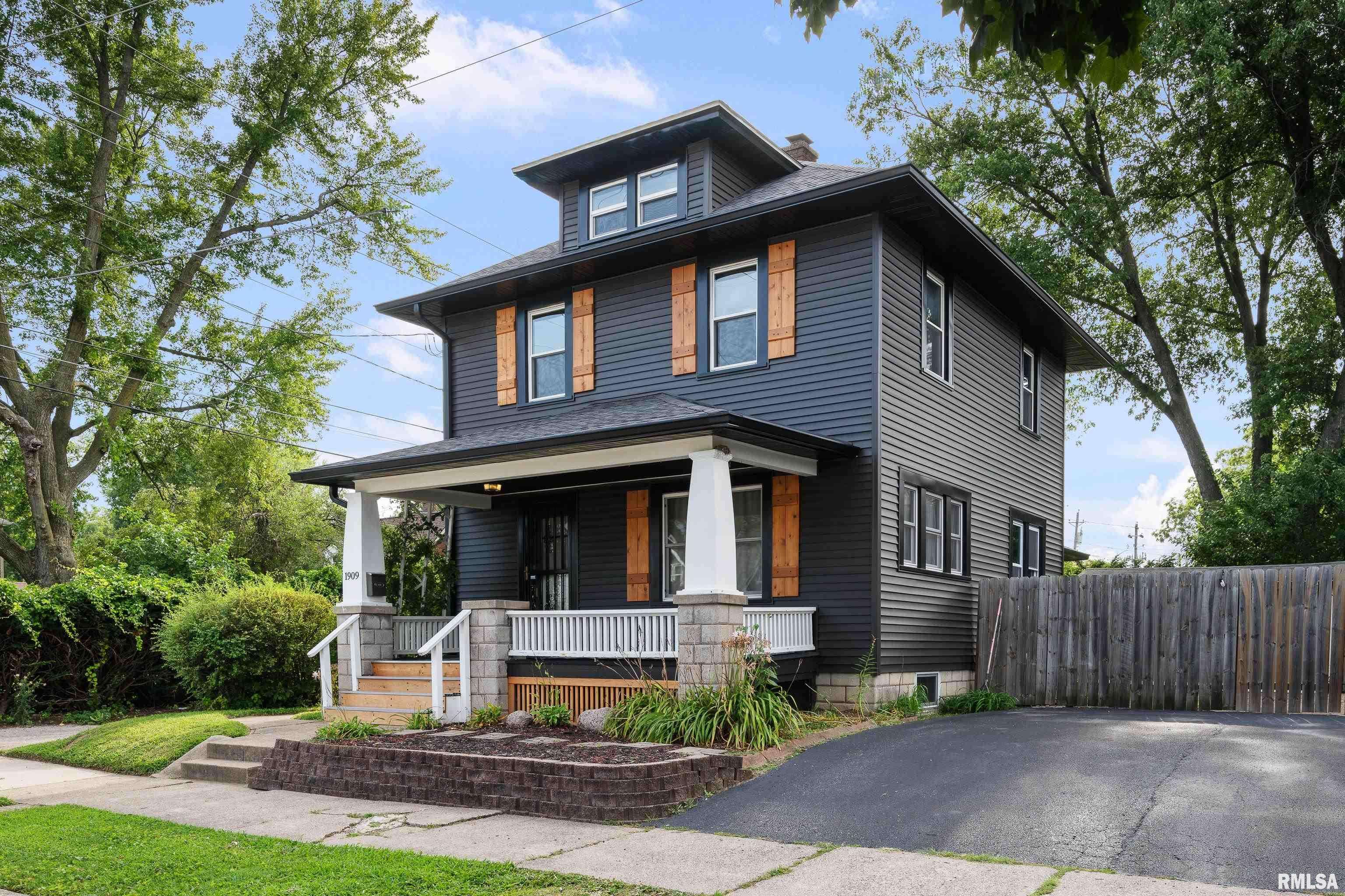 Moline, IL 61265,1909 8TH ST