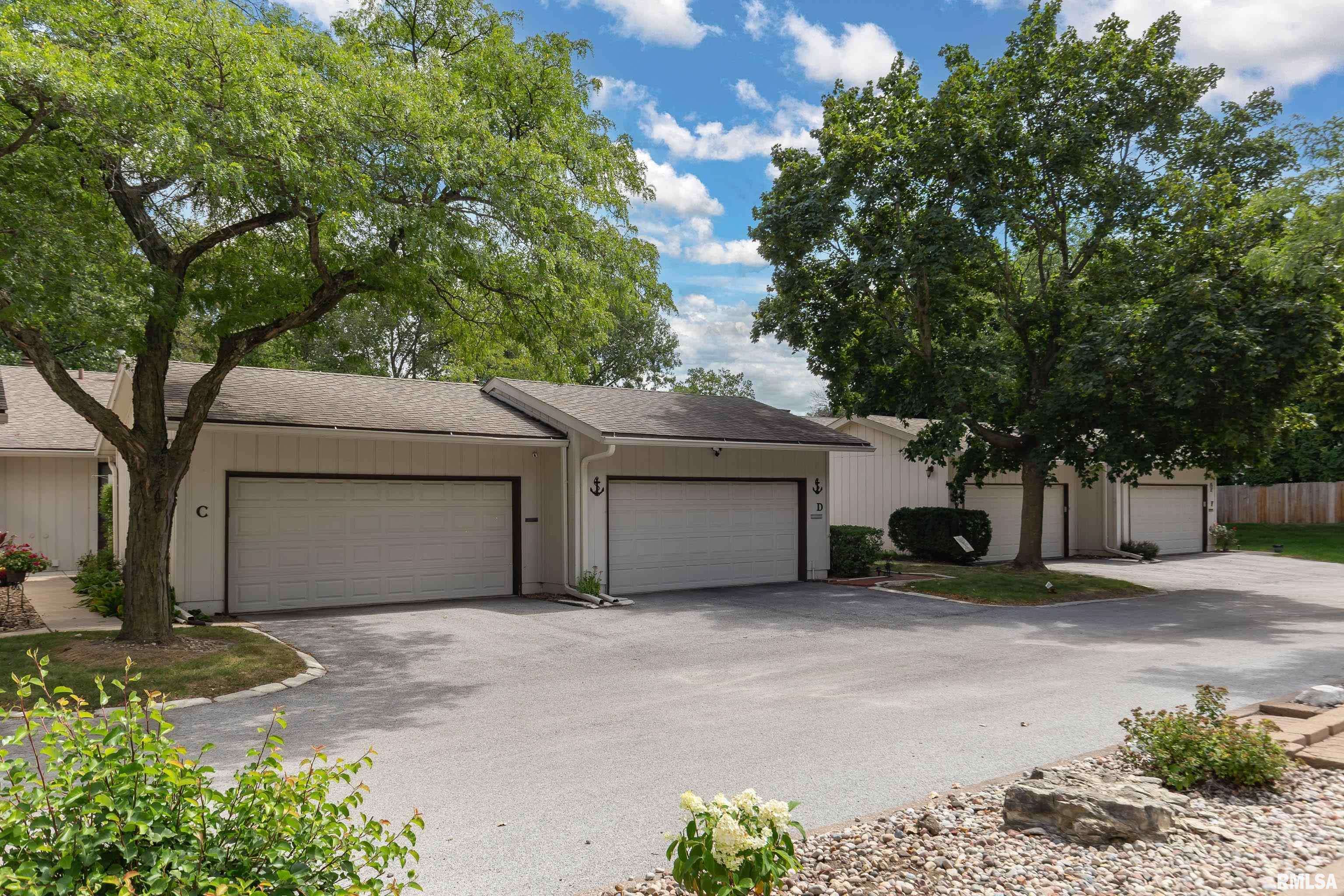 Rock Island, IL 61201,3001 31ST ST #C