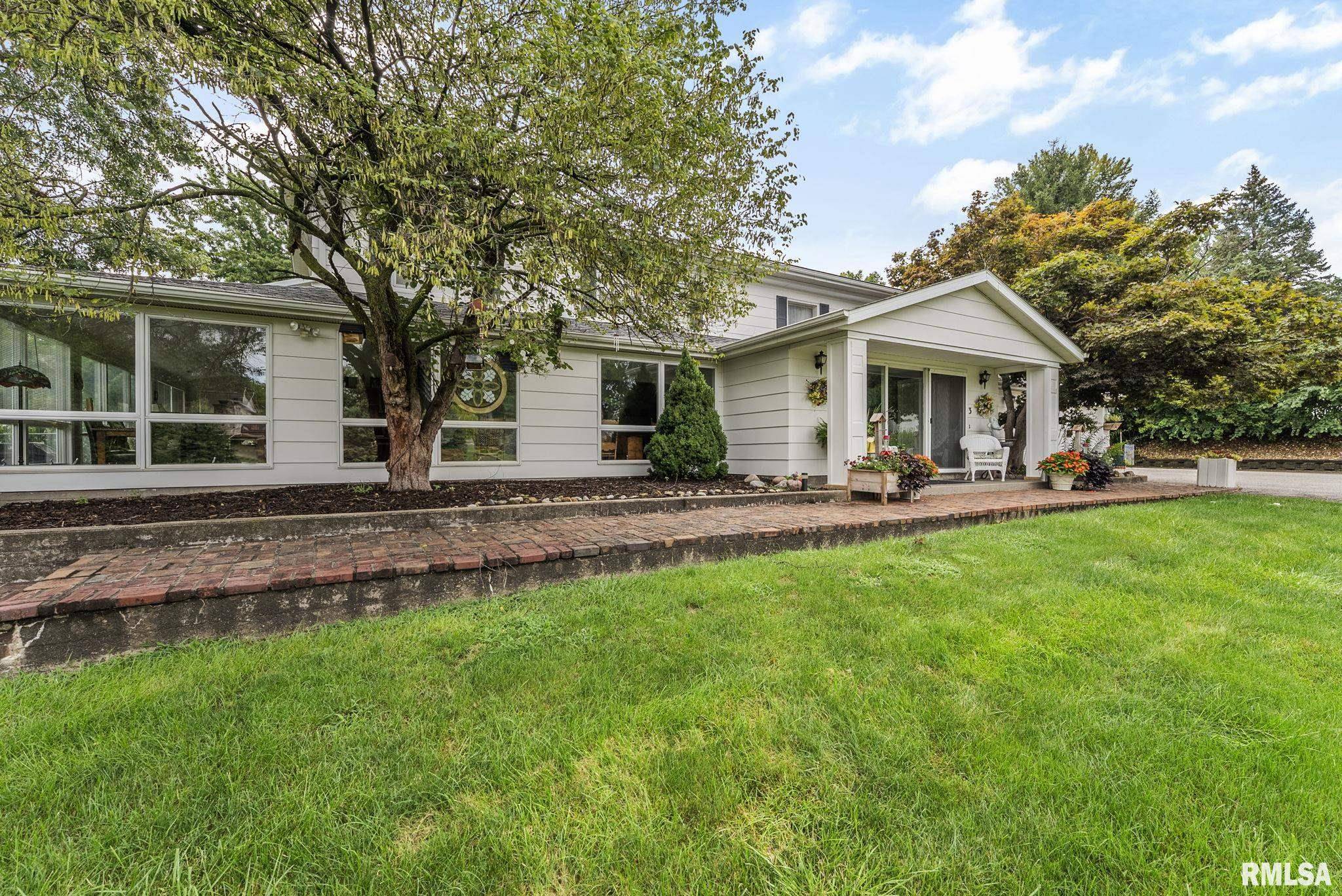 Muscatine, IA 52761,3 WILSON DR
