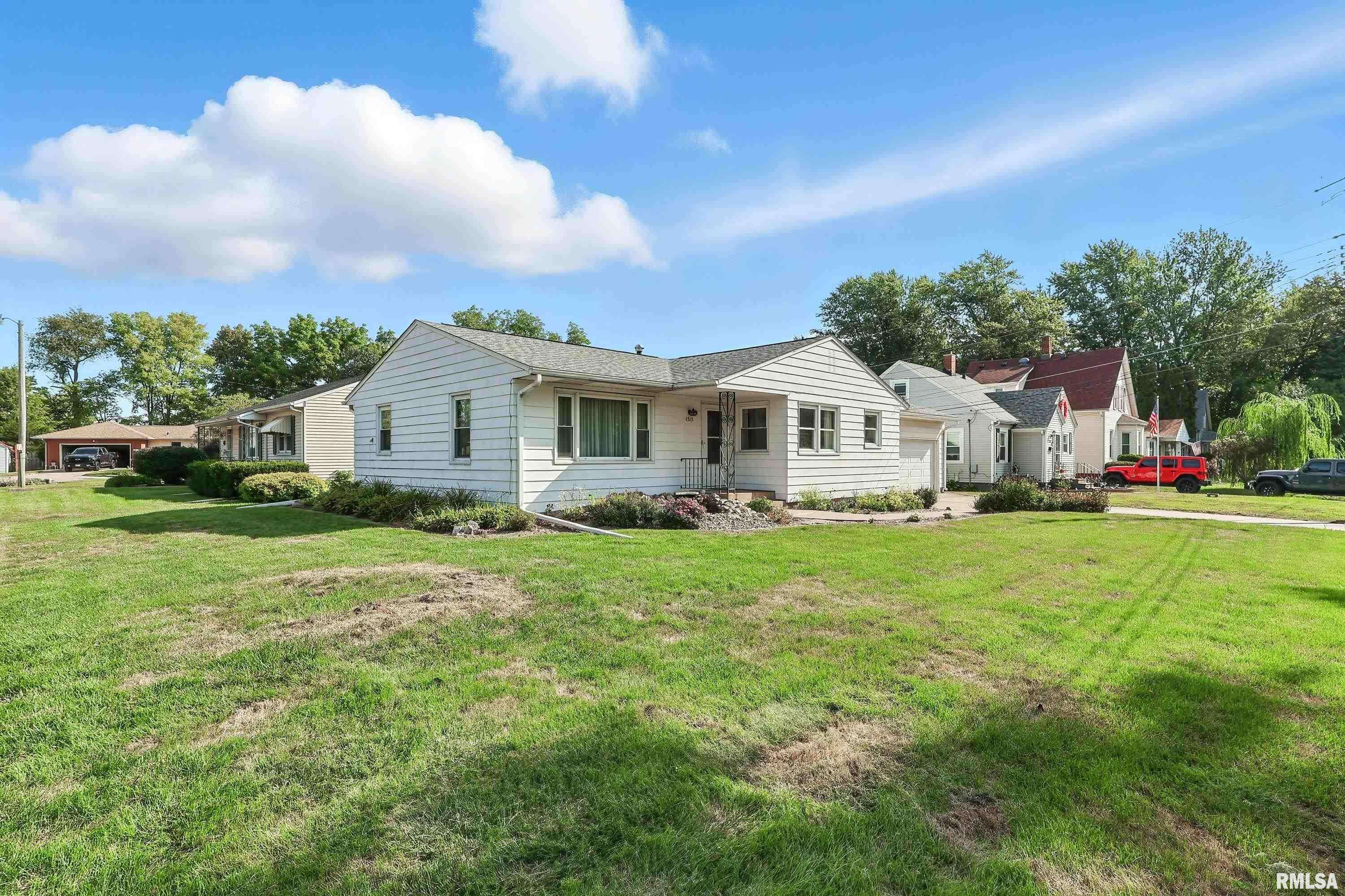 Rock Island, IL 61201,1513 19TH AVE