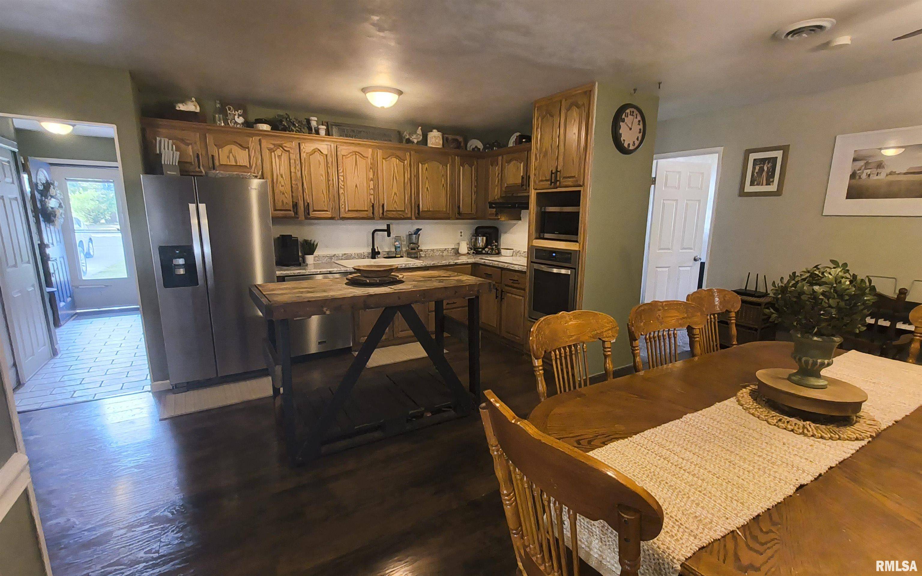 Marion, IL 62959,3204 W HAWTHORNE CT