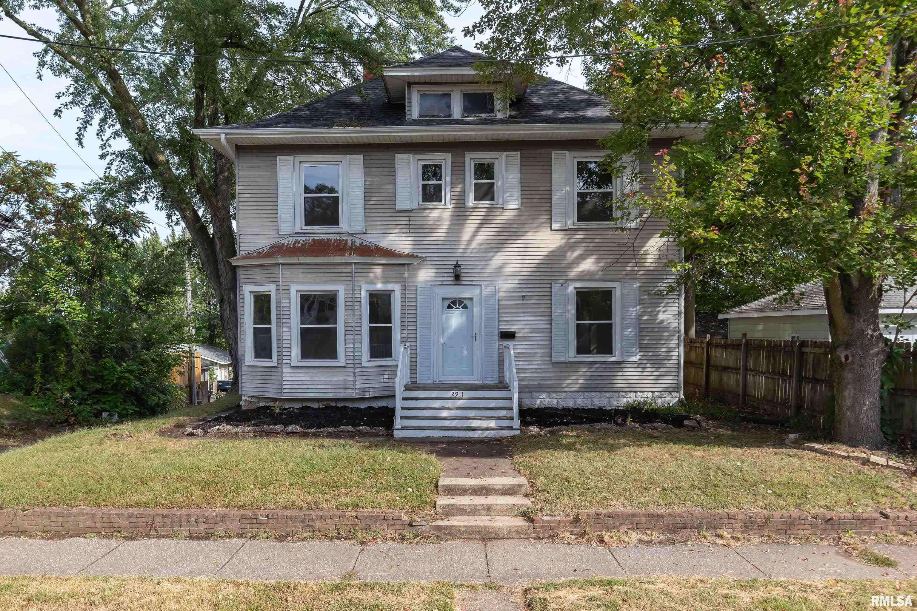 Rock Island, IL 61201-1925,2911 8 1/2 AVE