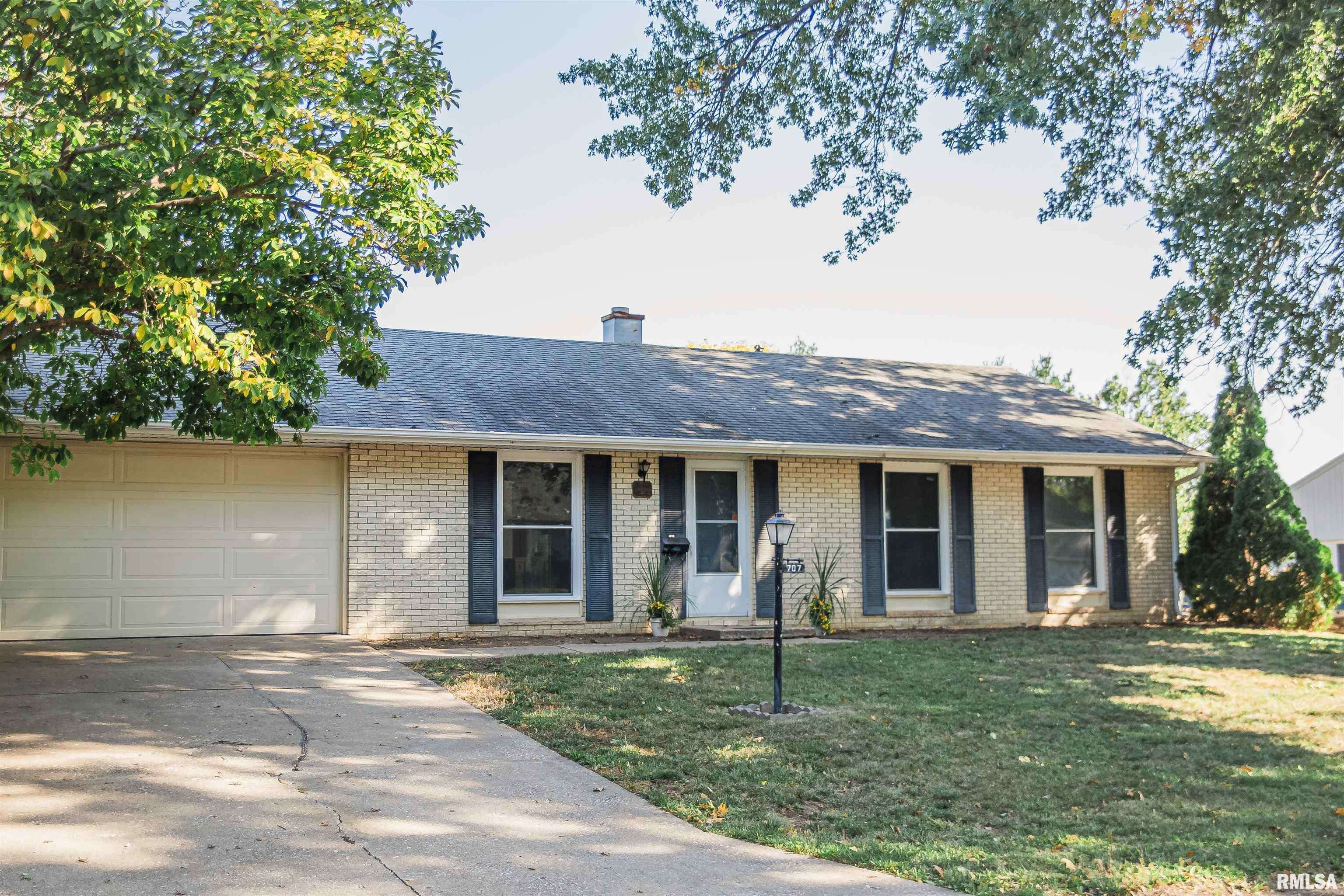 Quincy, IL 62301,707 Hill and Brook DR