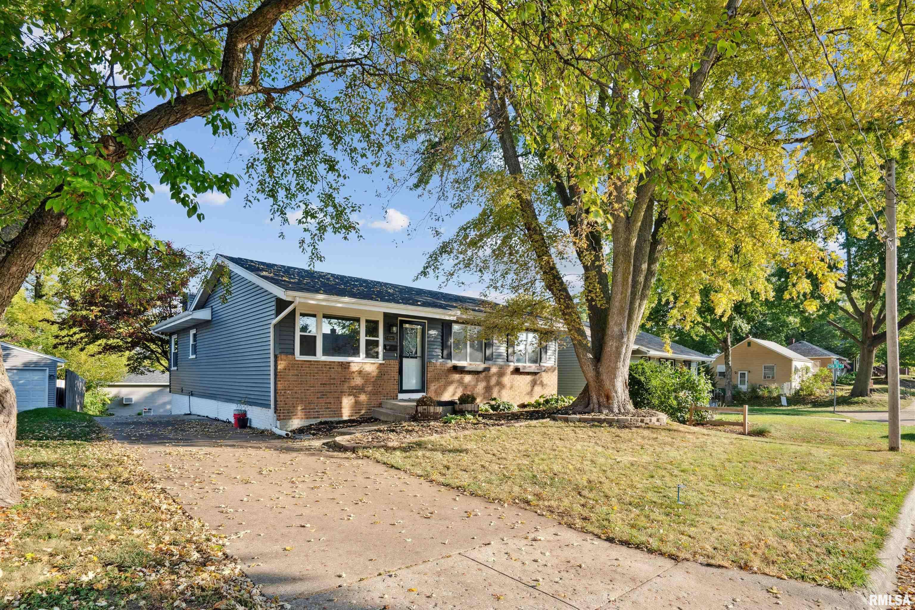 Bettendorf, IA 52722,2340 OAK ST