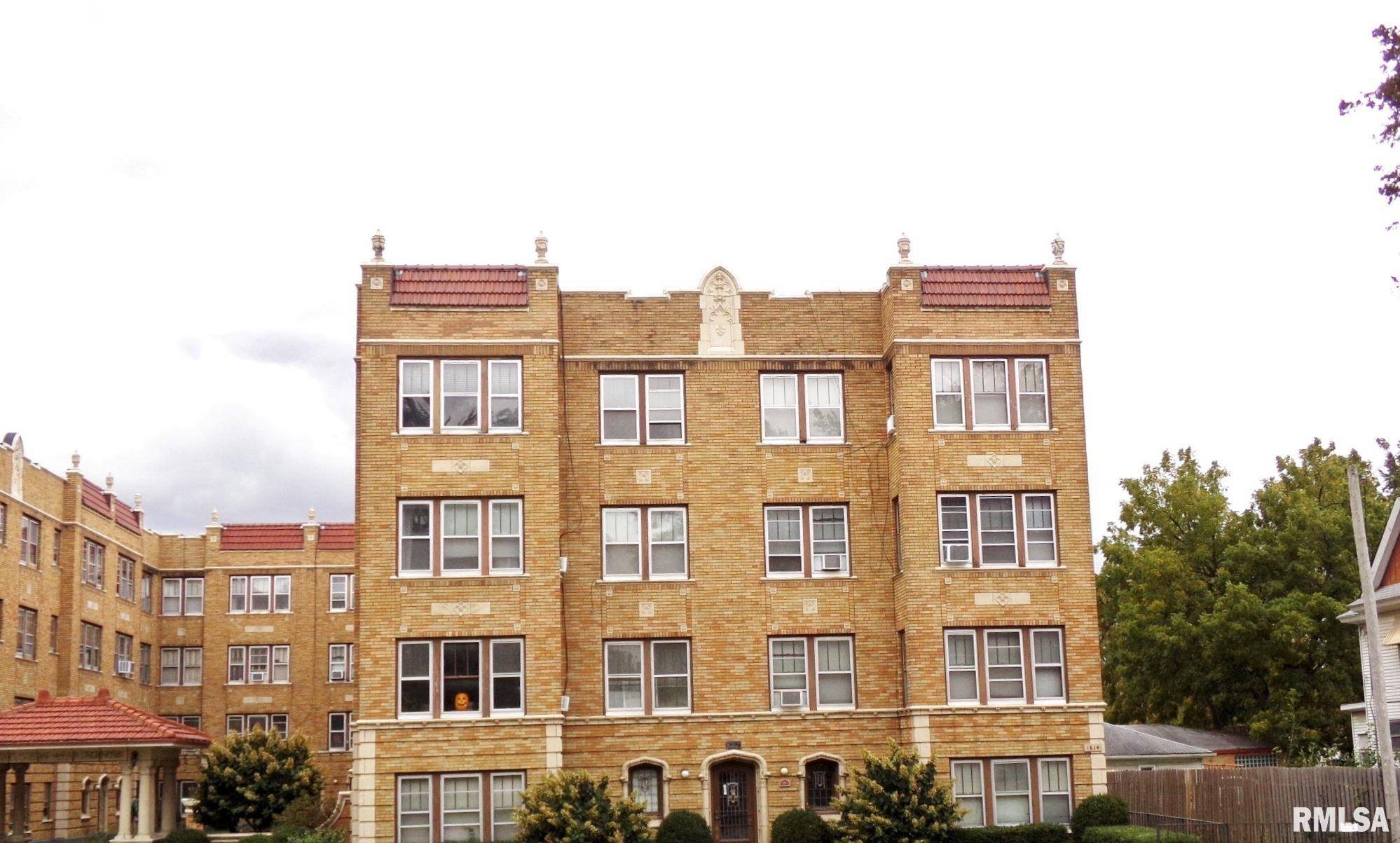 Rock Island, IL 61201,1632 18TH AVE #24