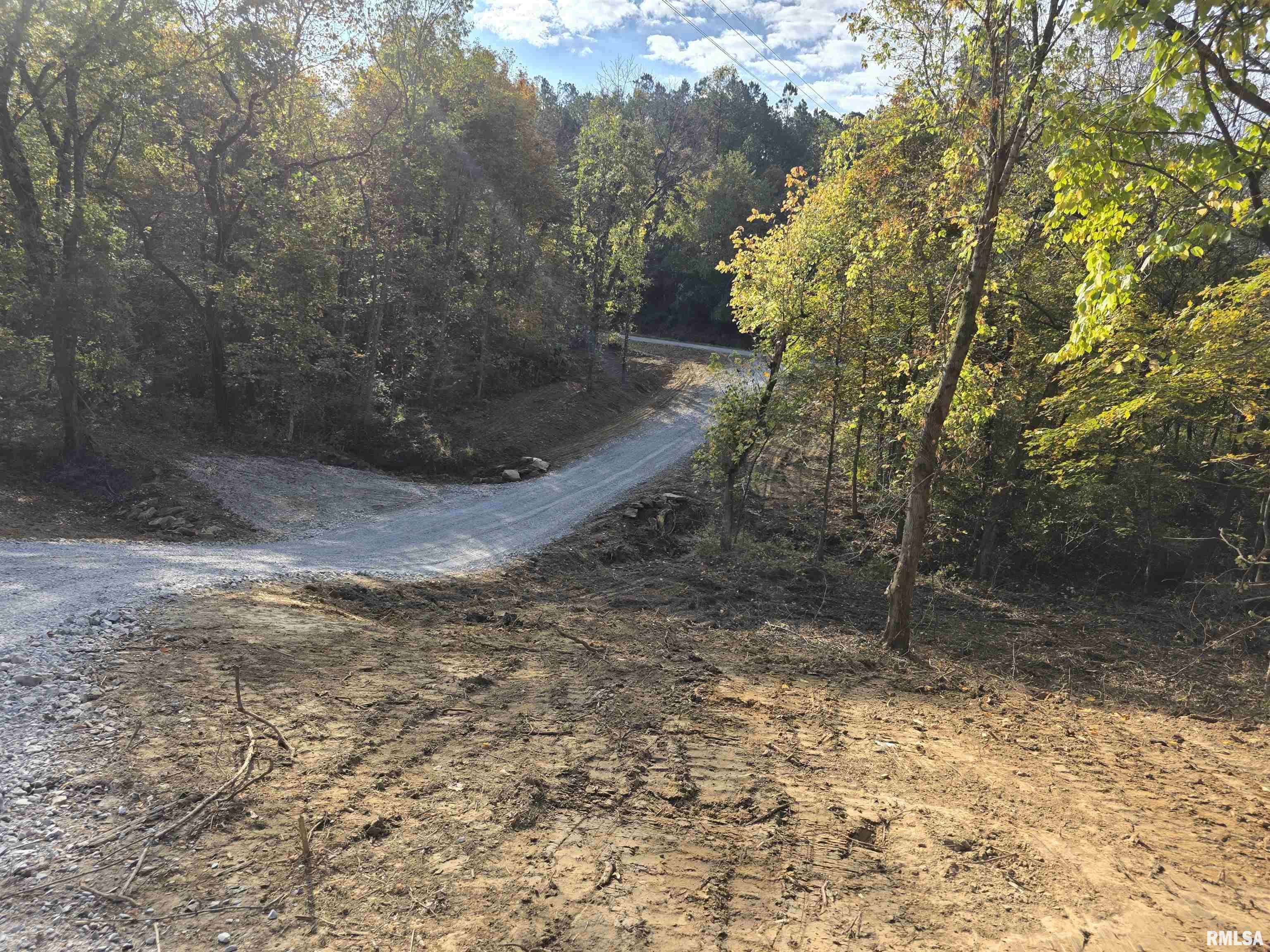 Elizabethtown, IL 62931,255 Yellow Springs RD