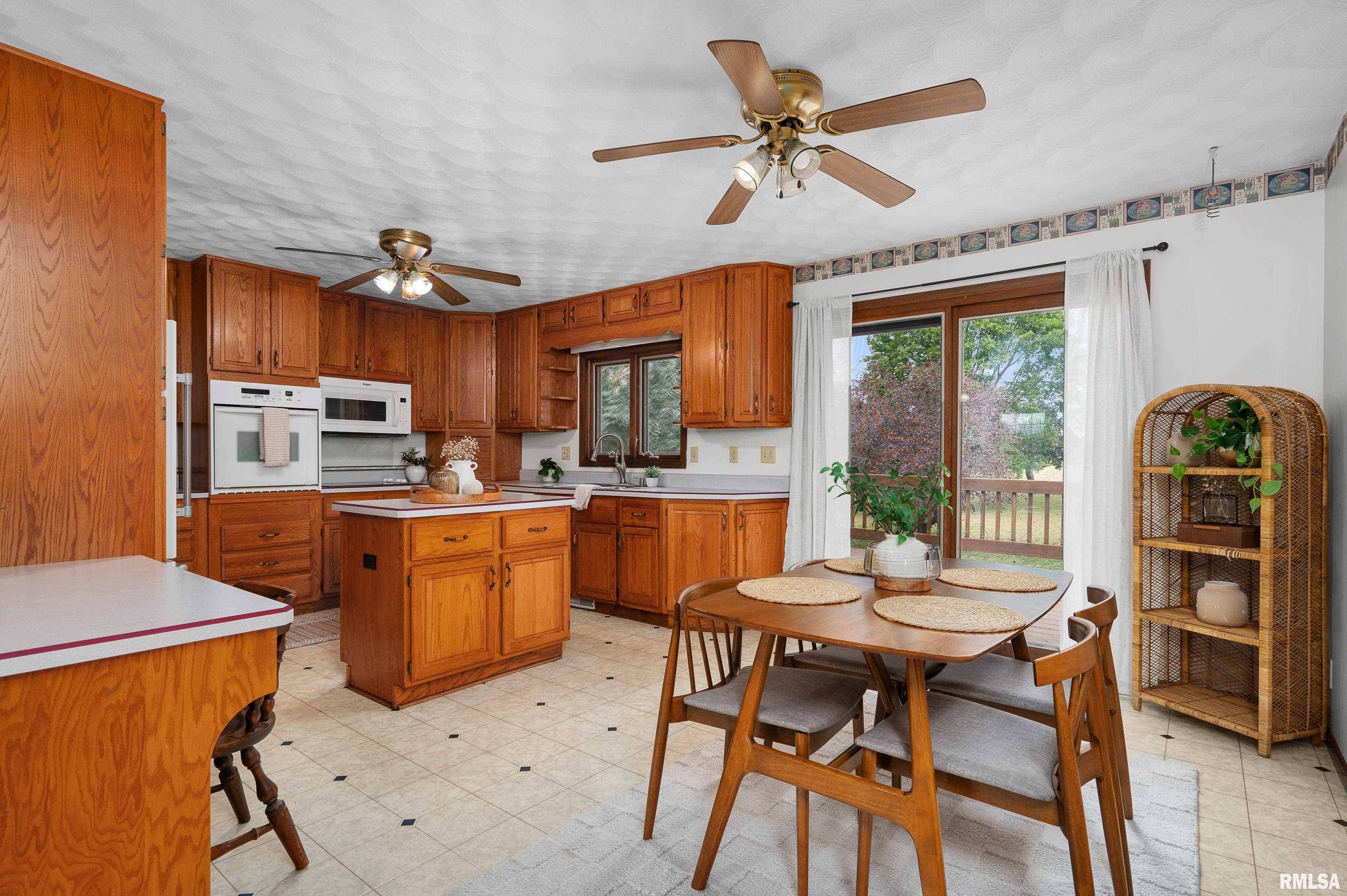 Davenport, IA 52804,4836 W PLEASANT ST